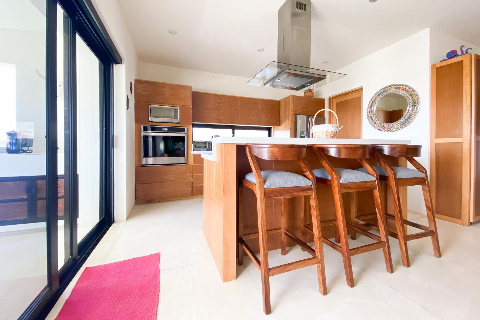 Aparthotel Cerritos Surf Residences