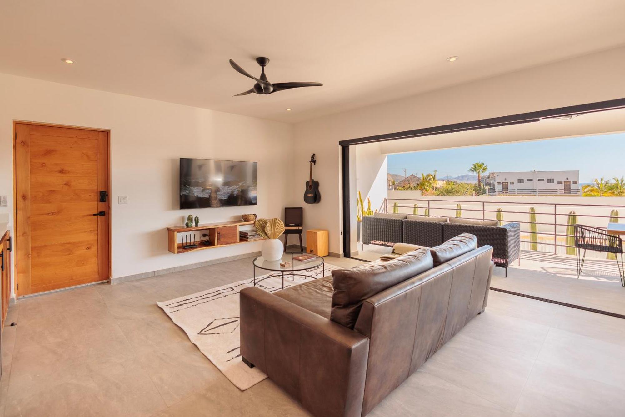 Cerritos Surf Residences Aparthotel