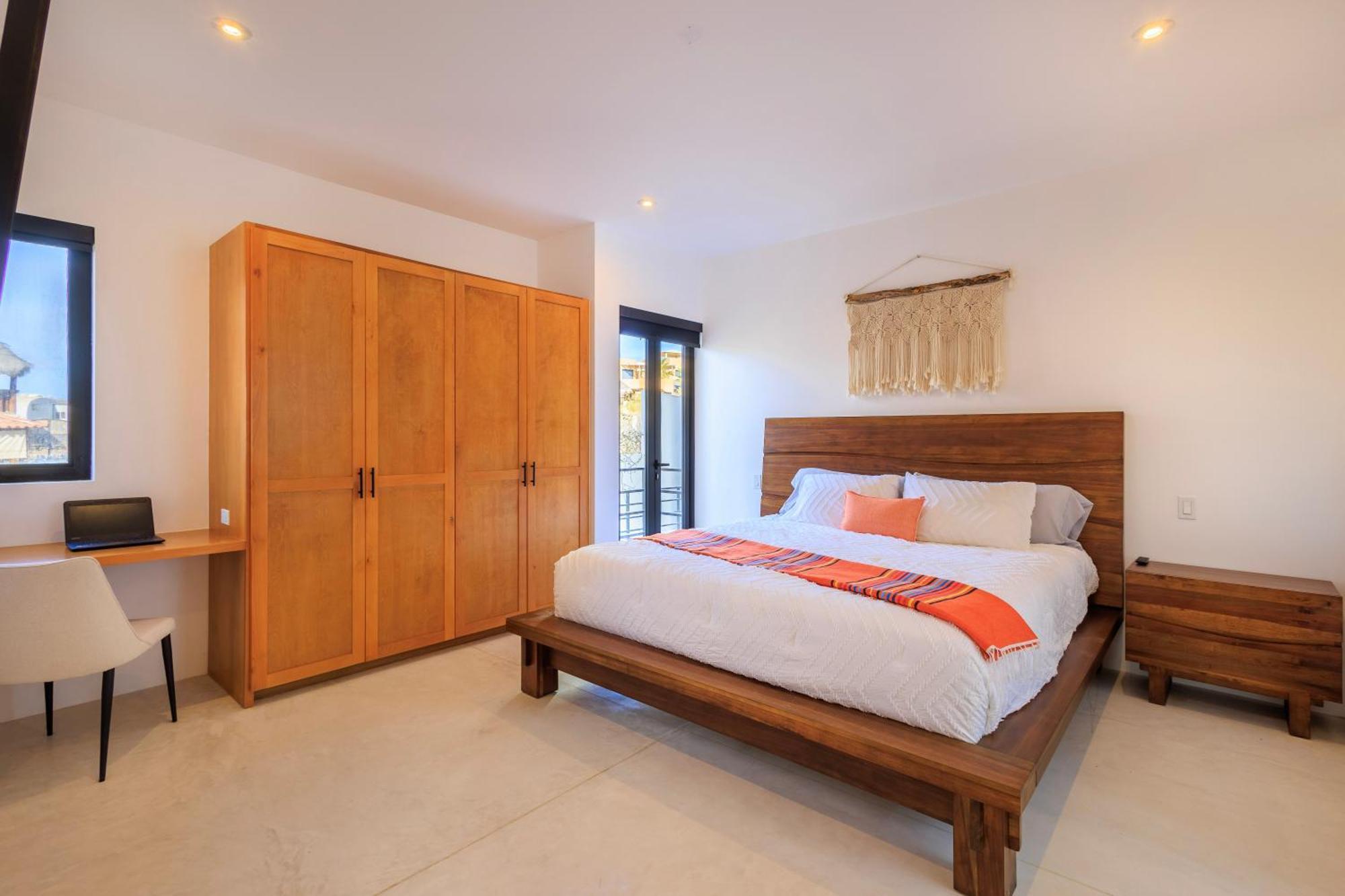 Cerritos Surf Residences Aparthotel