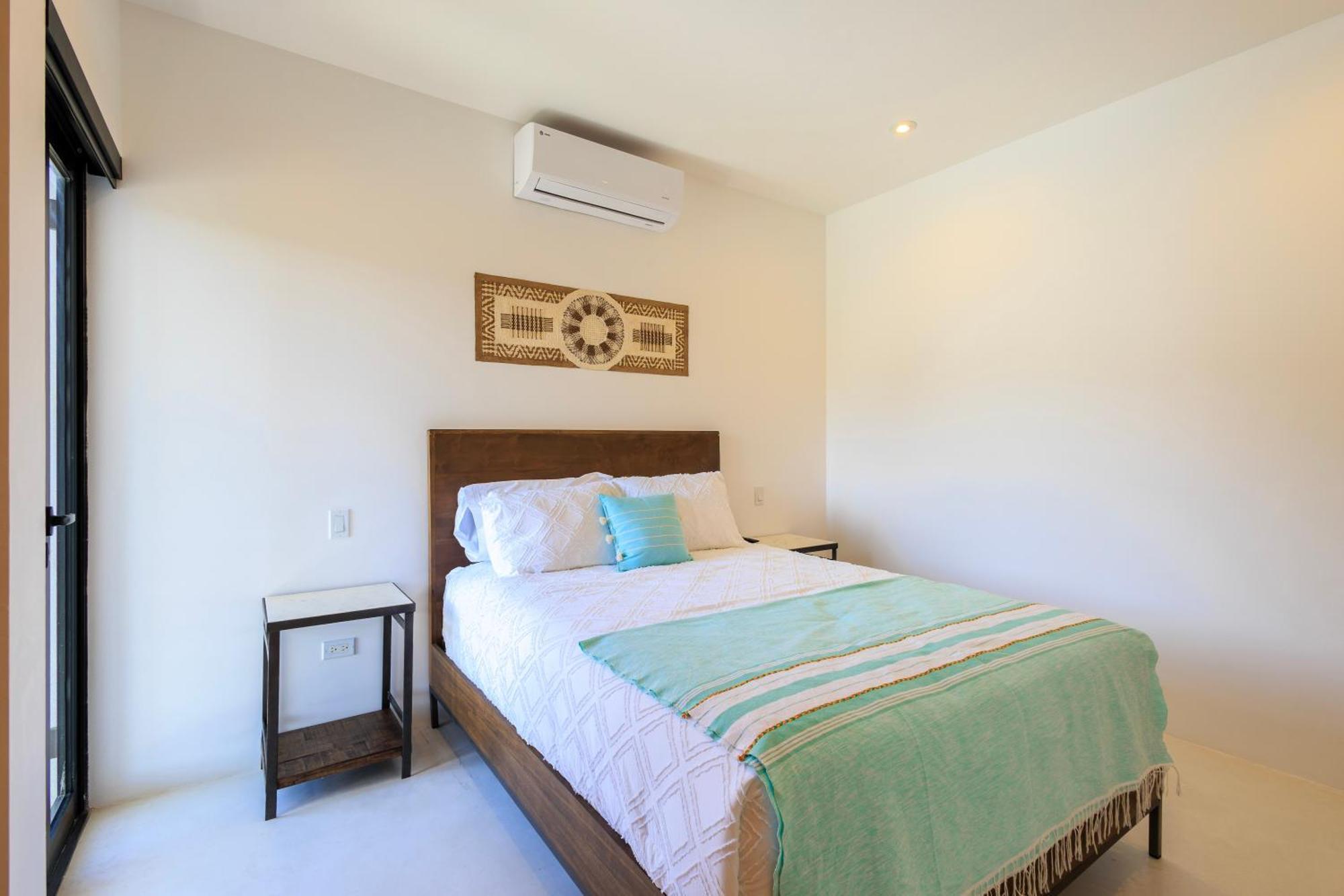 Aparthotel Cerritos Surf Residences
