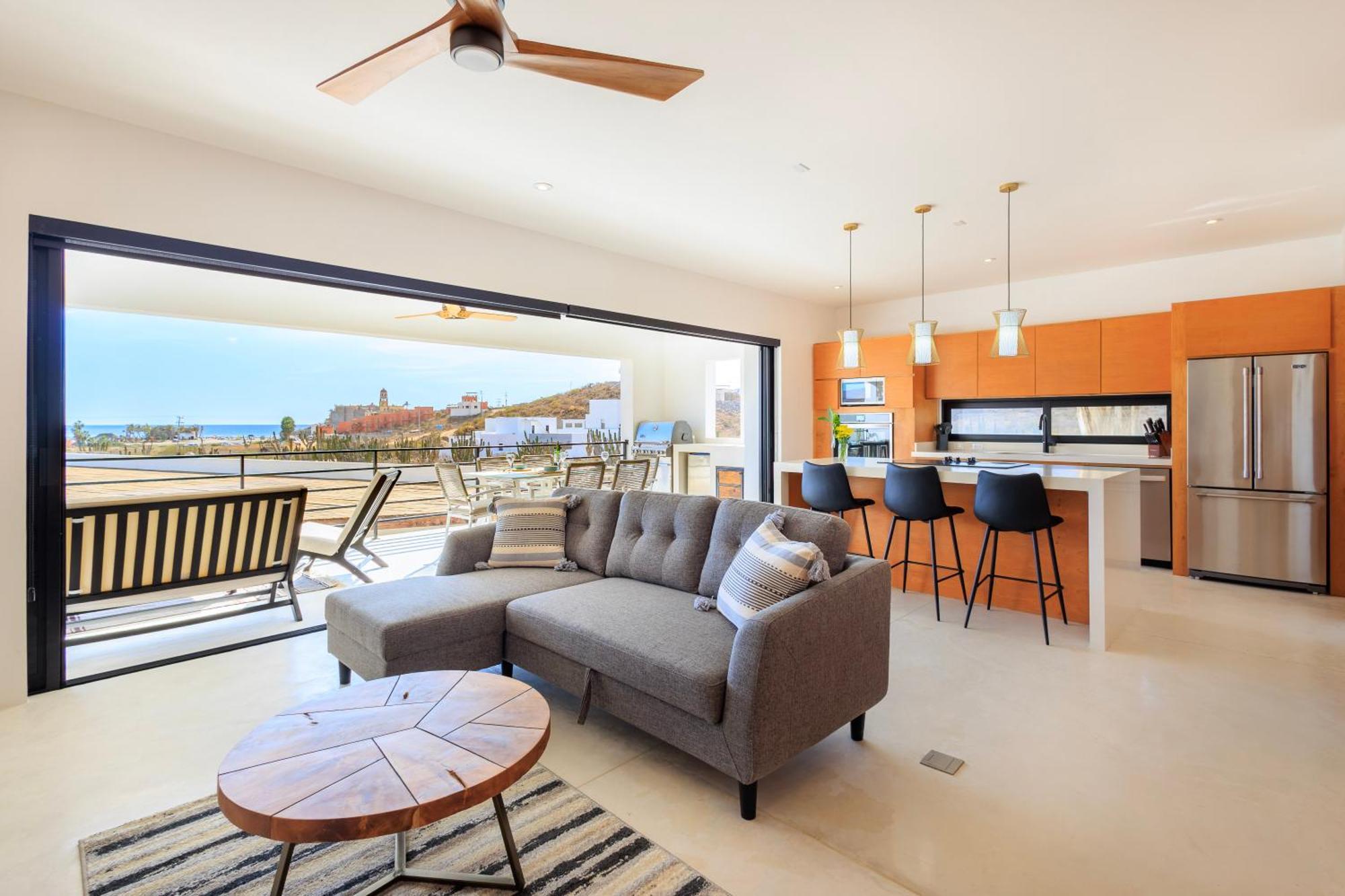 Aparthotel Cerritos Surf Residences