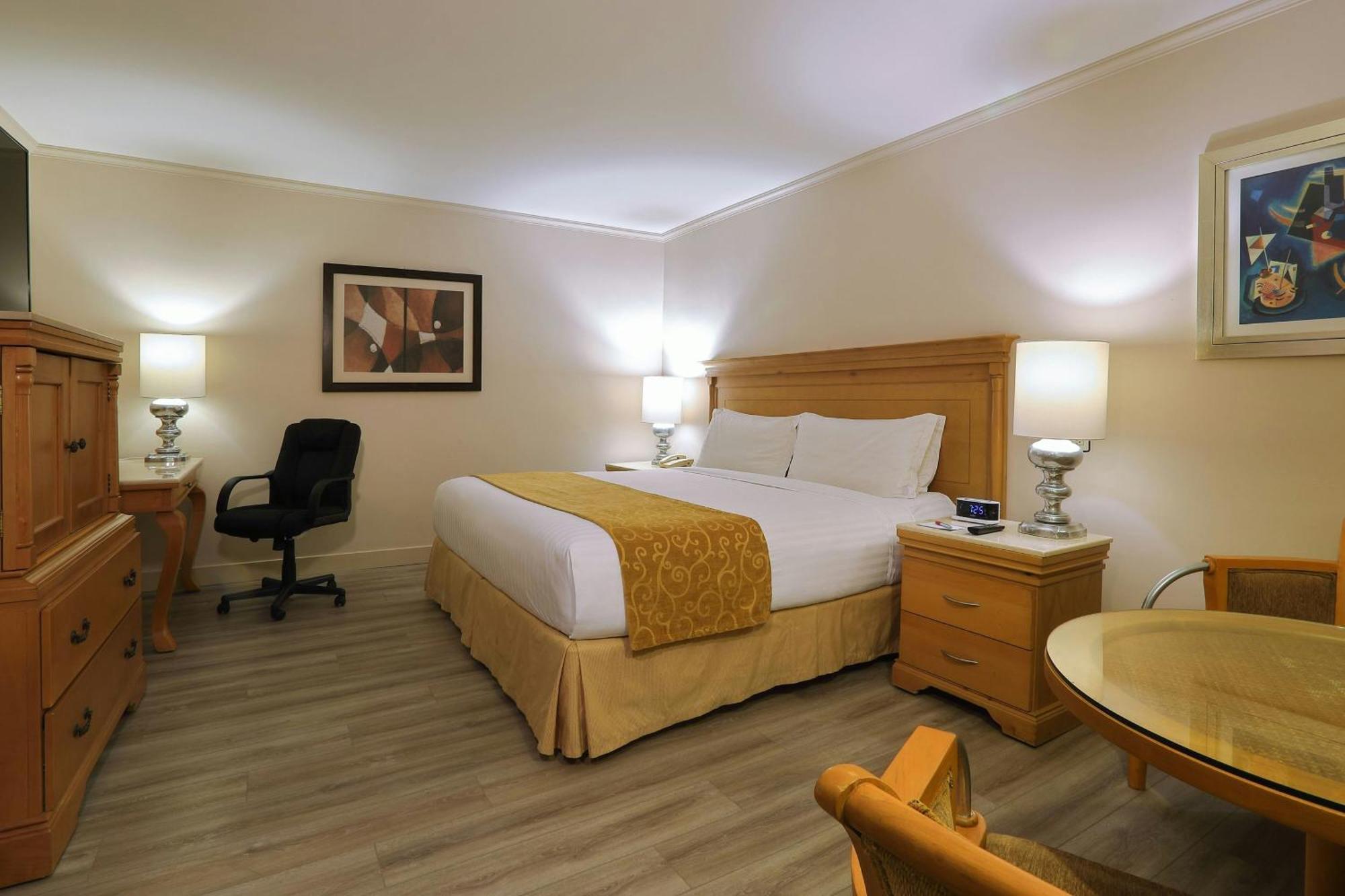 Hotel Marriott 5*