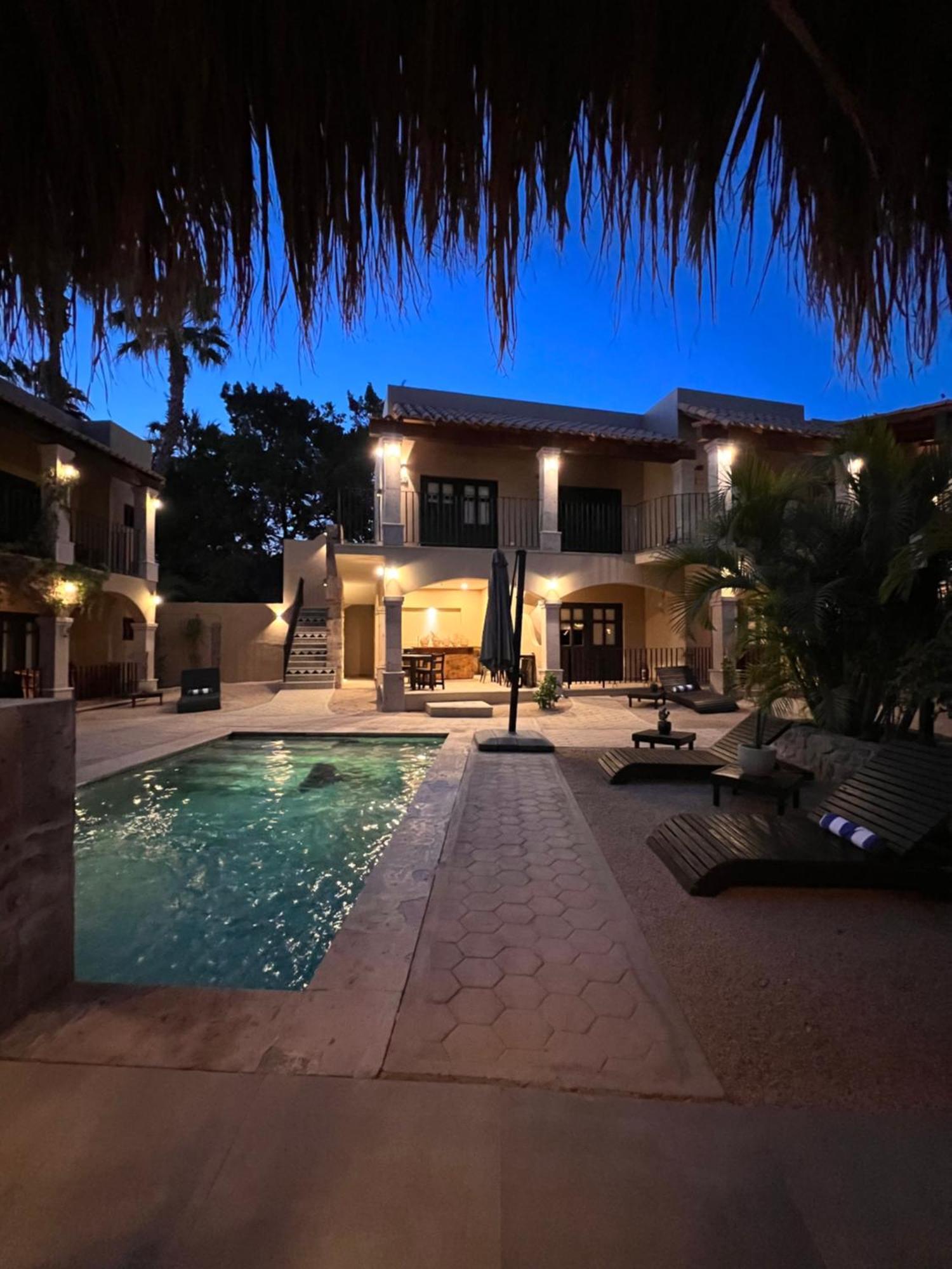 1697 Loreto 3* Loreto (Baja California Sur)