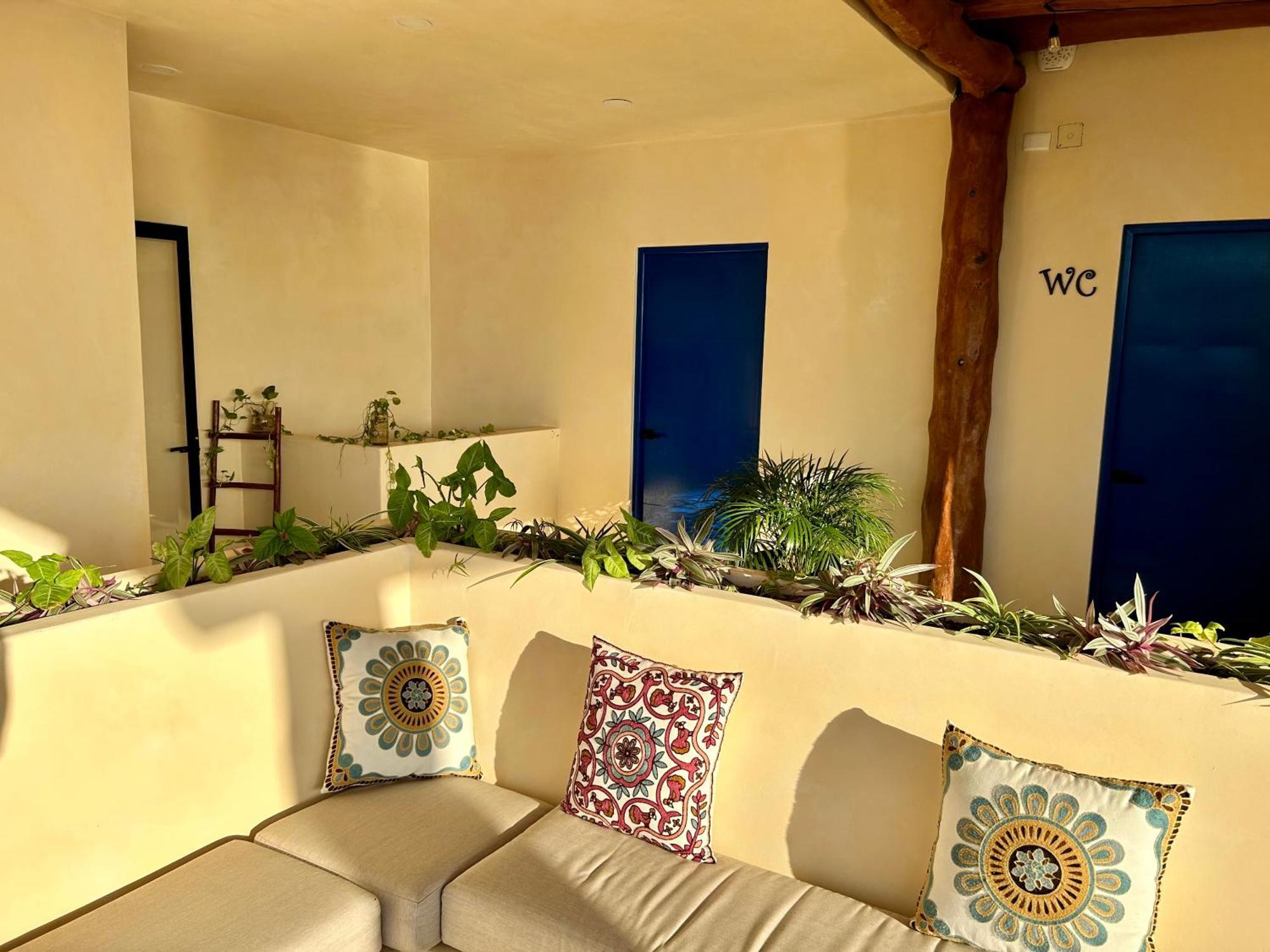 Sunsteps Casa Apartment