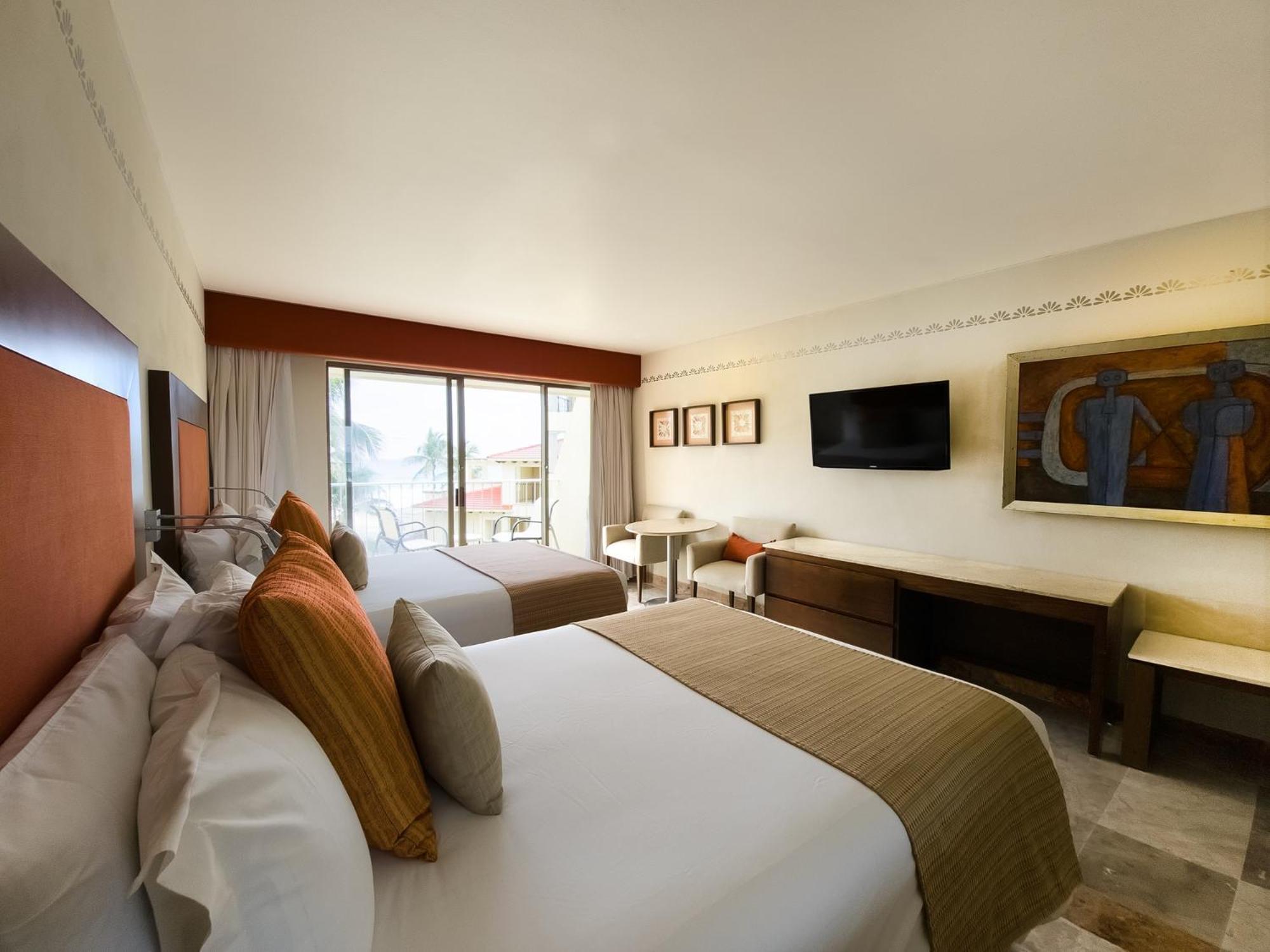 Resort Grand Park Royal (adults Only) 5*
