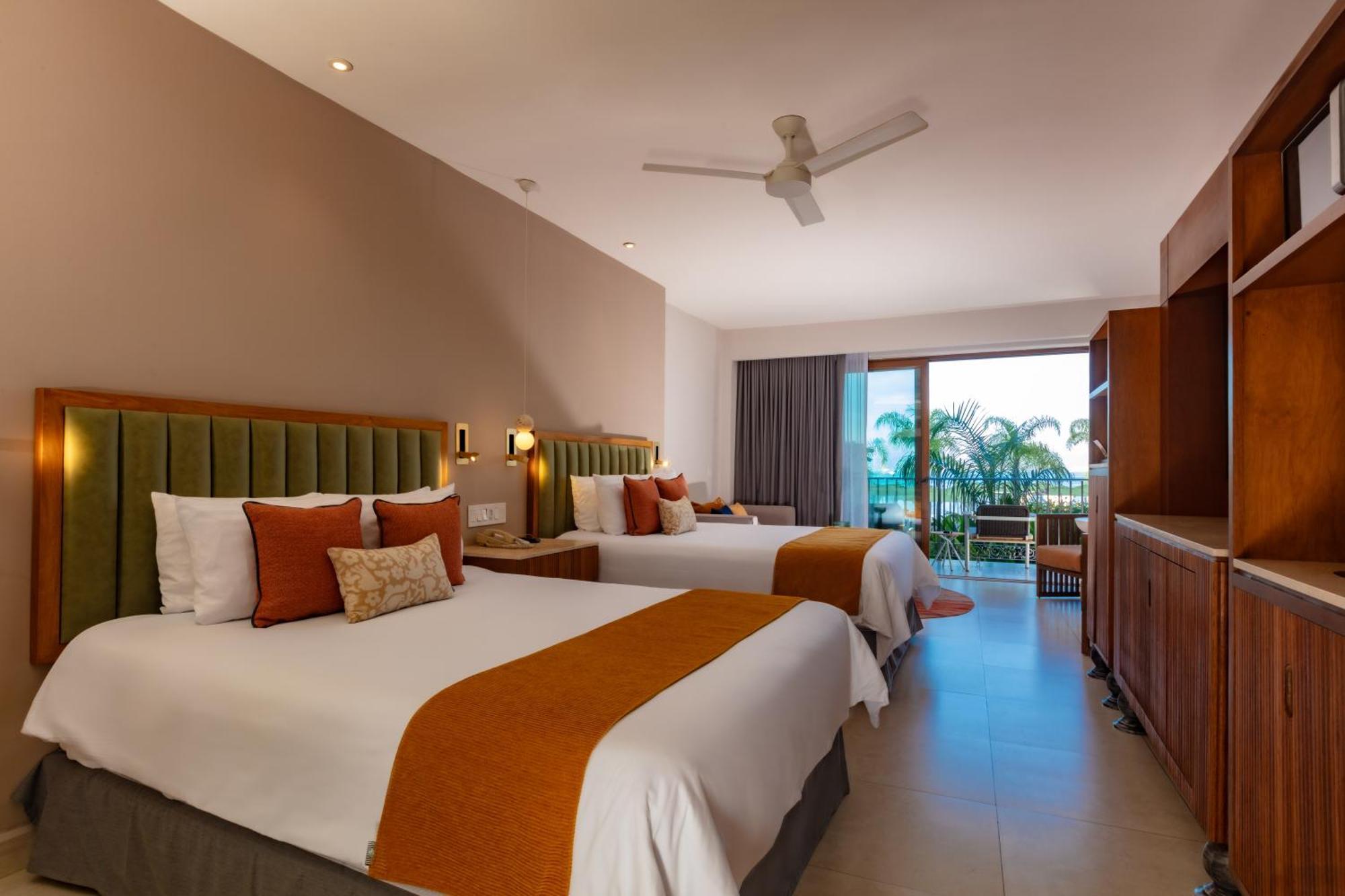Almar Luxury Lgbt Front Experience (adults Only) Resort Puerto Vallarta