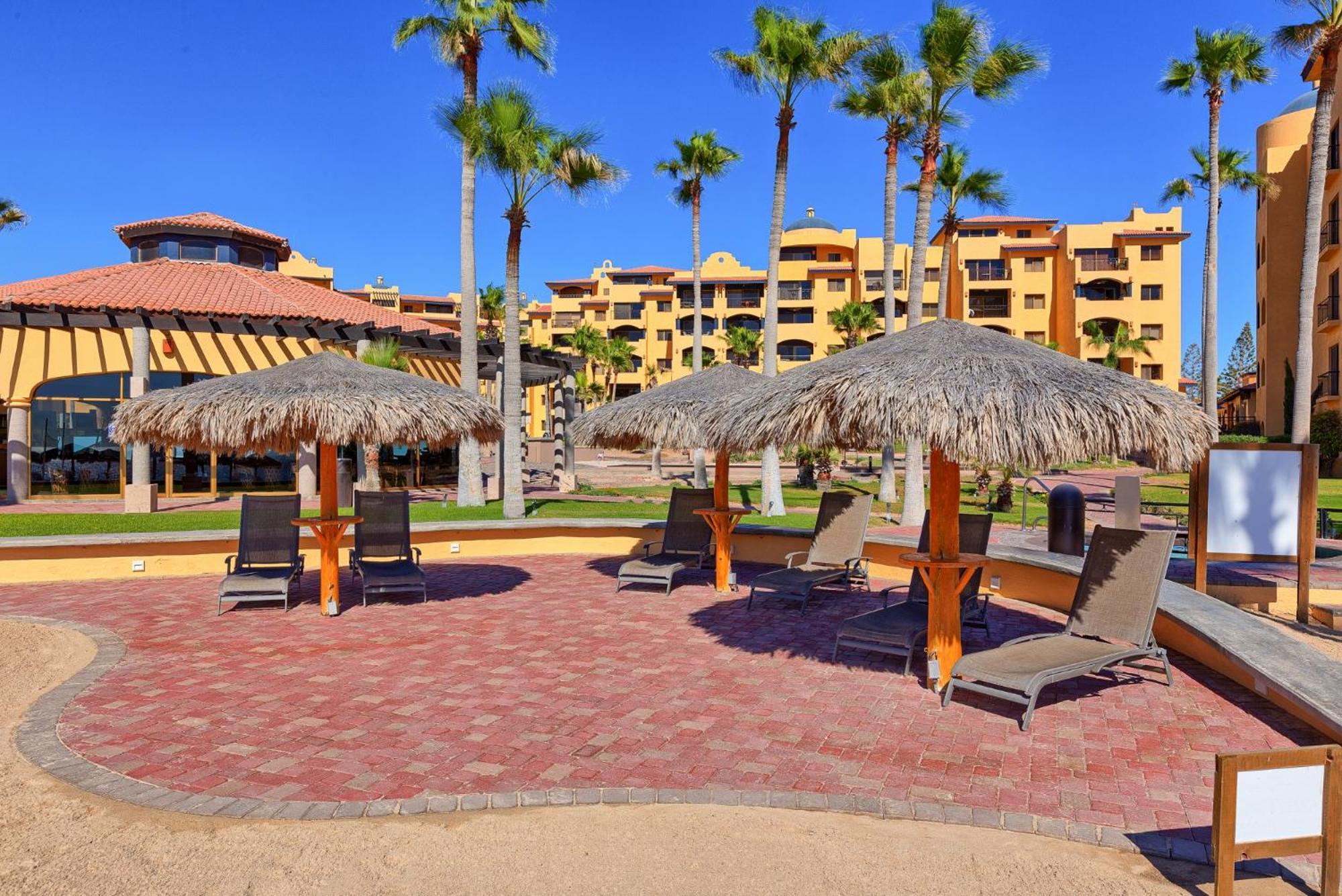 Right On The Beach! Ground Floor Princesa E104 Puerto Penasco