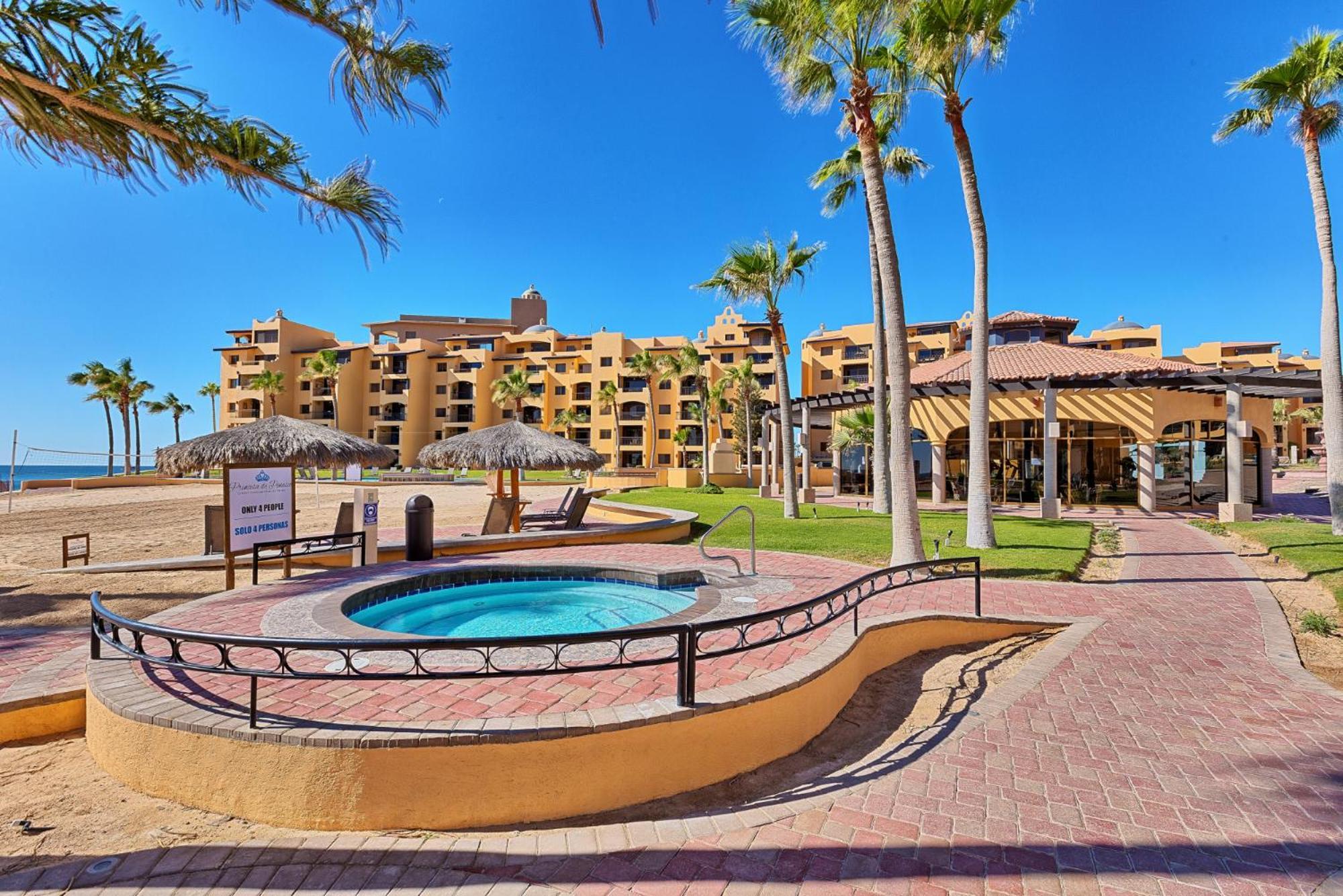 Right On The Beach! Ground Floor Princesa E104 Puerto Penasco