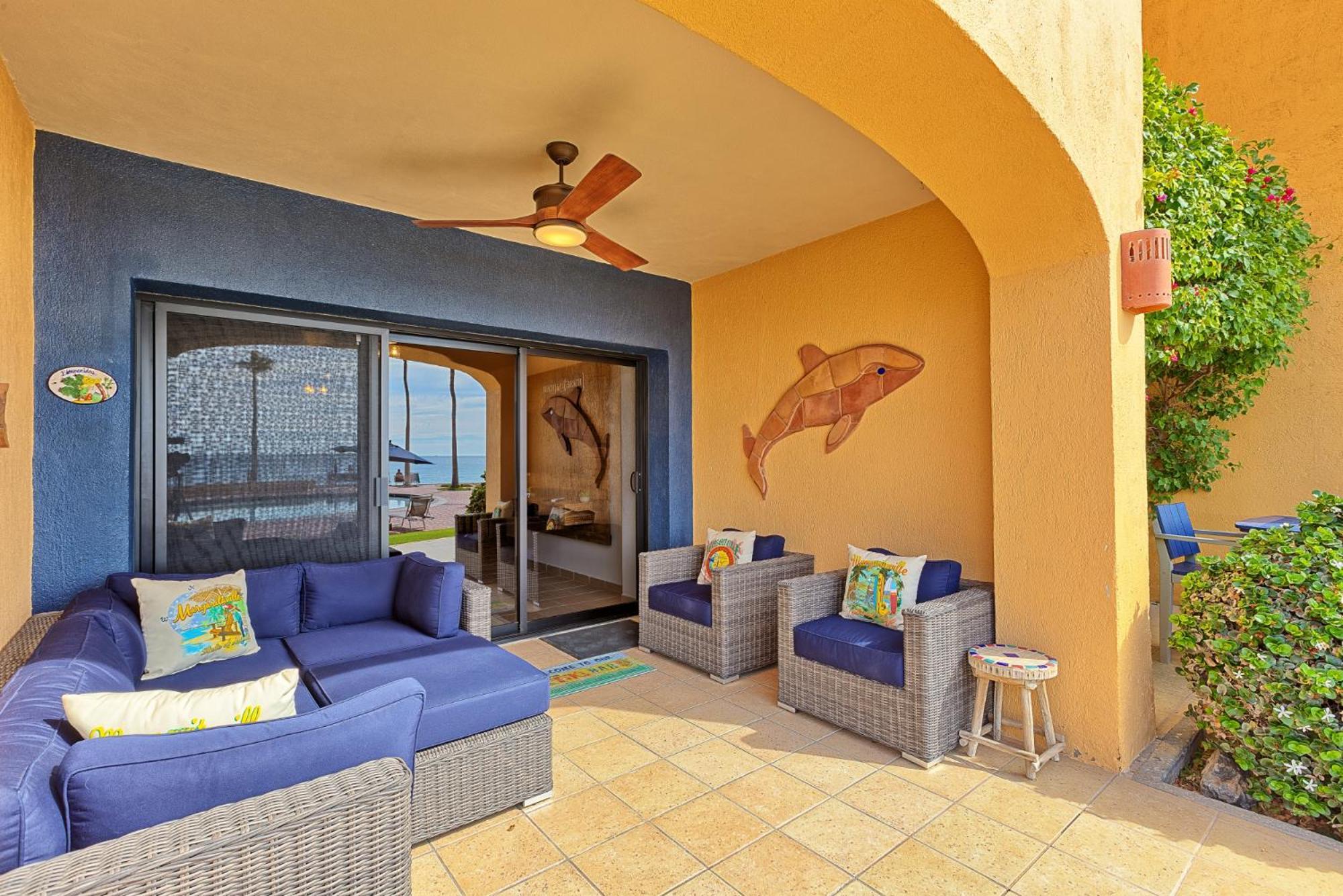 Right On The Beach! Ground Floor Princesa E104 * Puerto Penasco