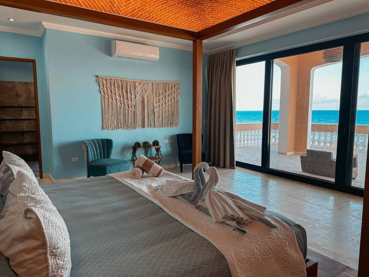 Hacienda Tankah Stunning Private With 7 Bedrooms 8 Beds Pool And Personal Cook Luxury Exclusivity And Comfort For Groups And Families Of Up To 14 Guests In A Paradise By The Sea *