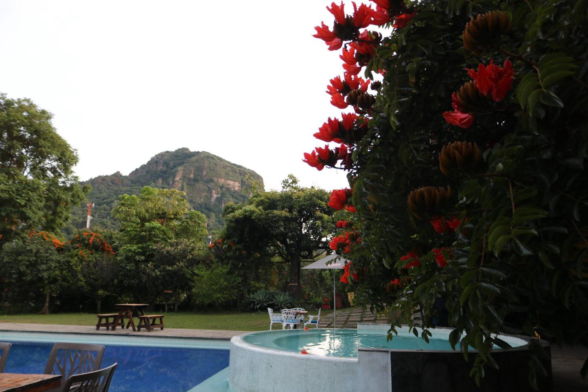 Sampaz Hotel *