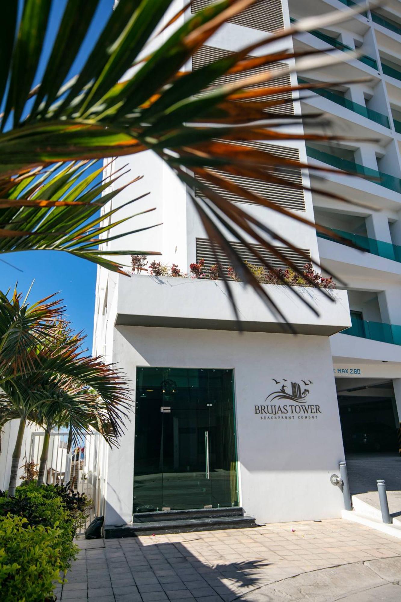 Elegant At Playa Brujas With Ocean View Apartment *