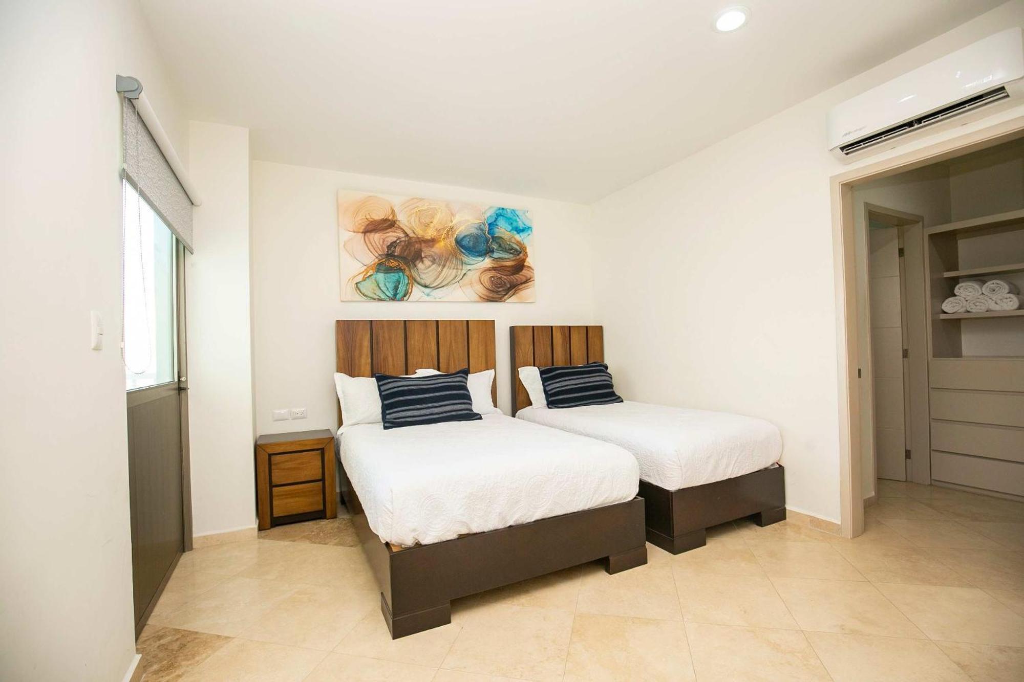 Elegant At Playa Brujas With Ocean View * Mazatlan