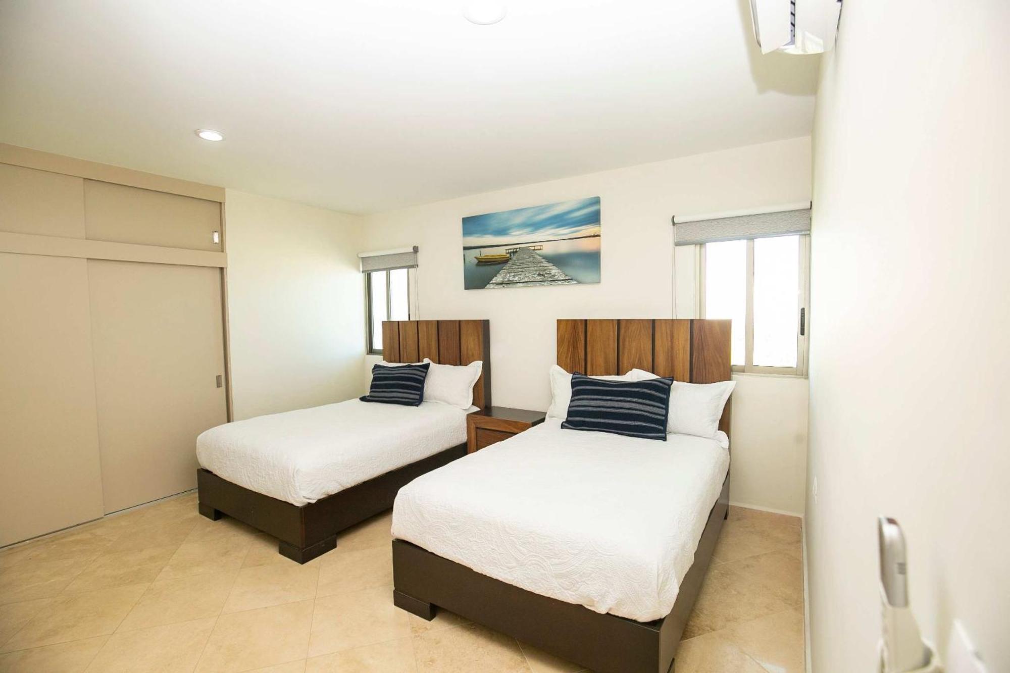 Apartment Elegant At Playa Brujas With Ocean View