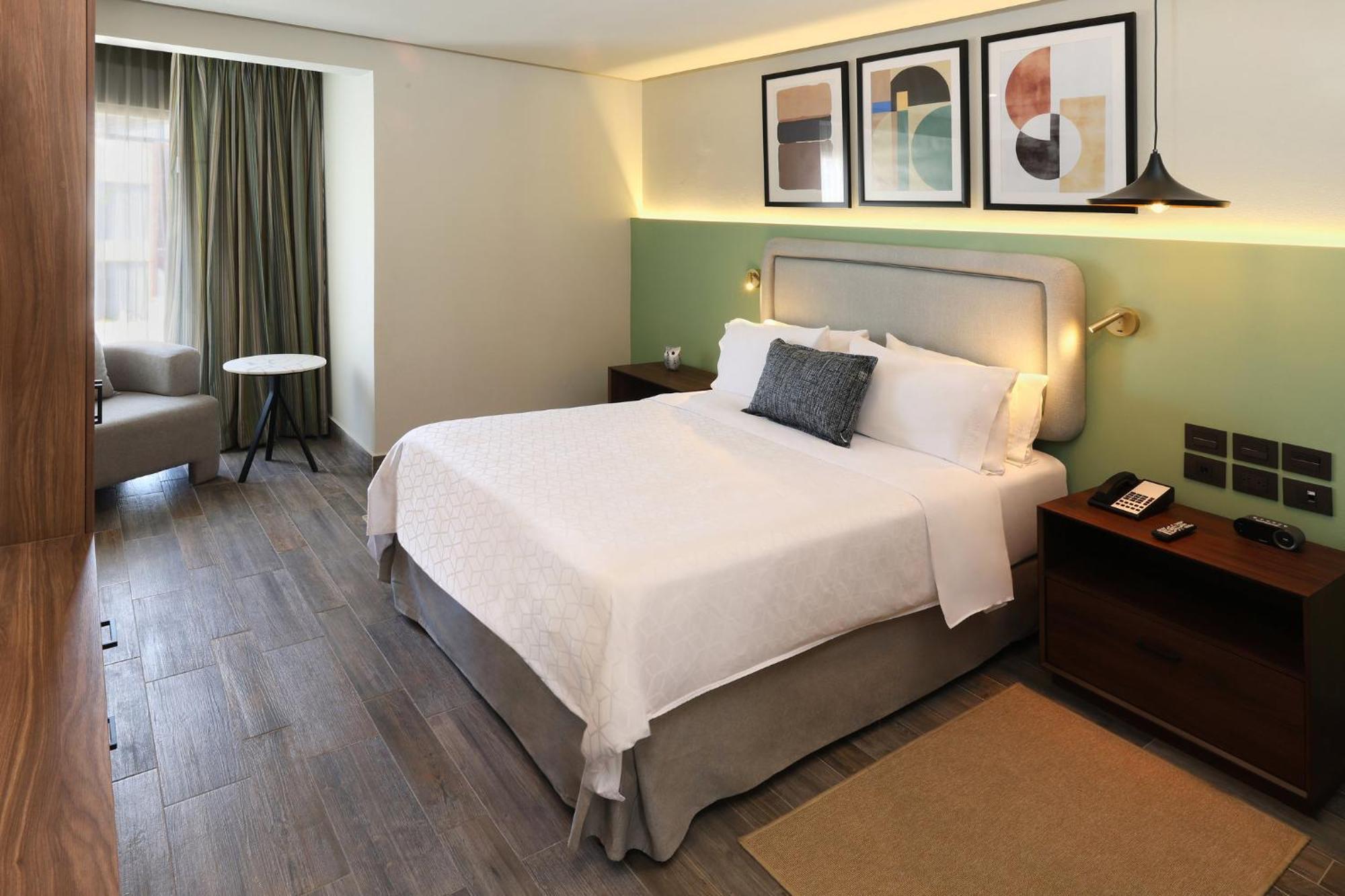 Hotel Voco By Ihg 3*