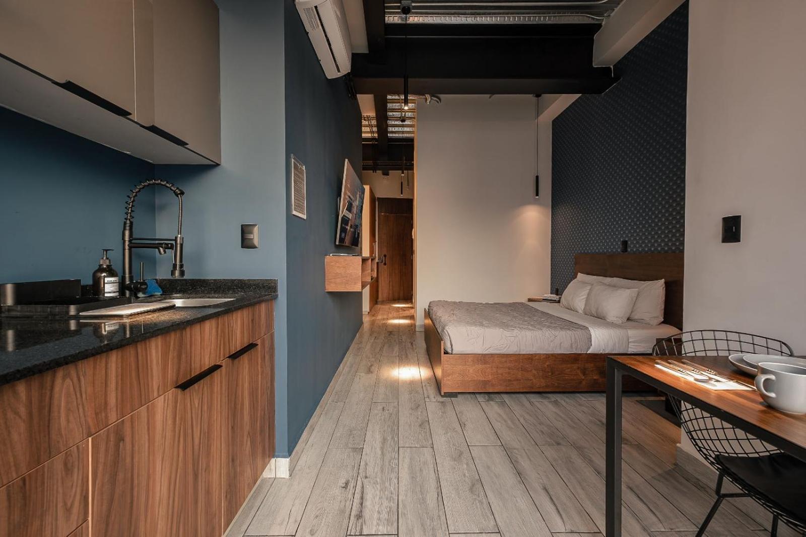 Apartment The Skyline Loft Modern Comfort With Stunning Views