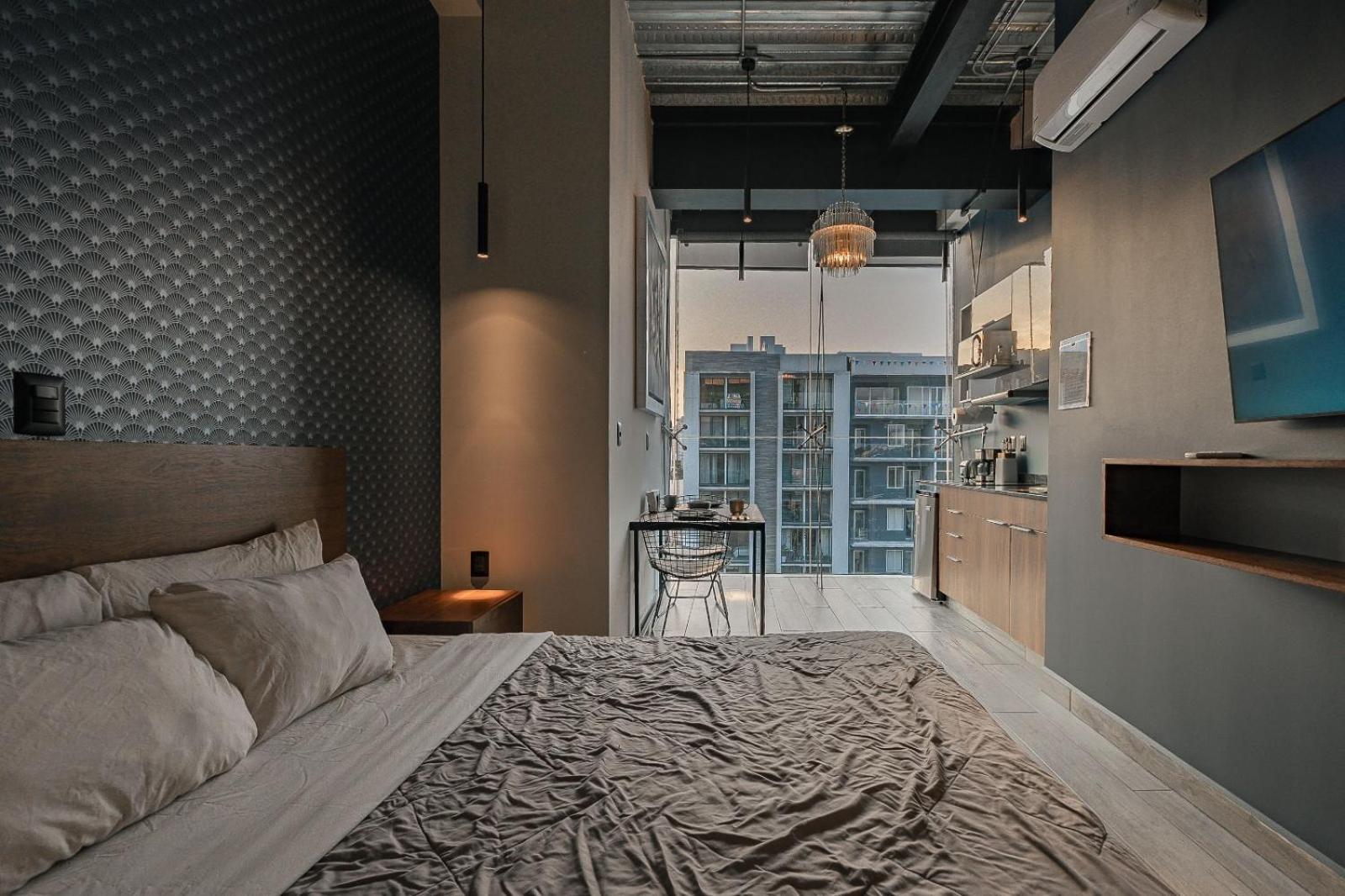 Apartment The Skyline Loft Modern Comfort With Stunning Views