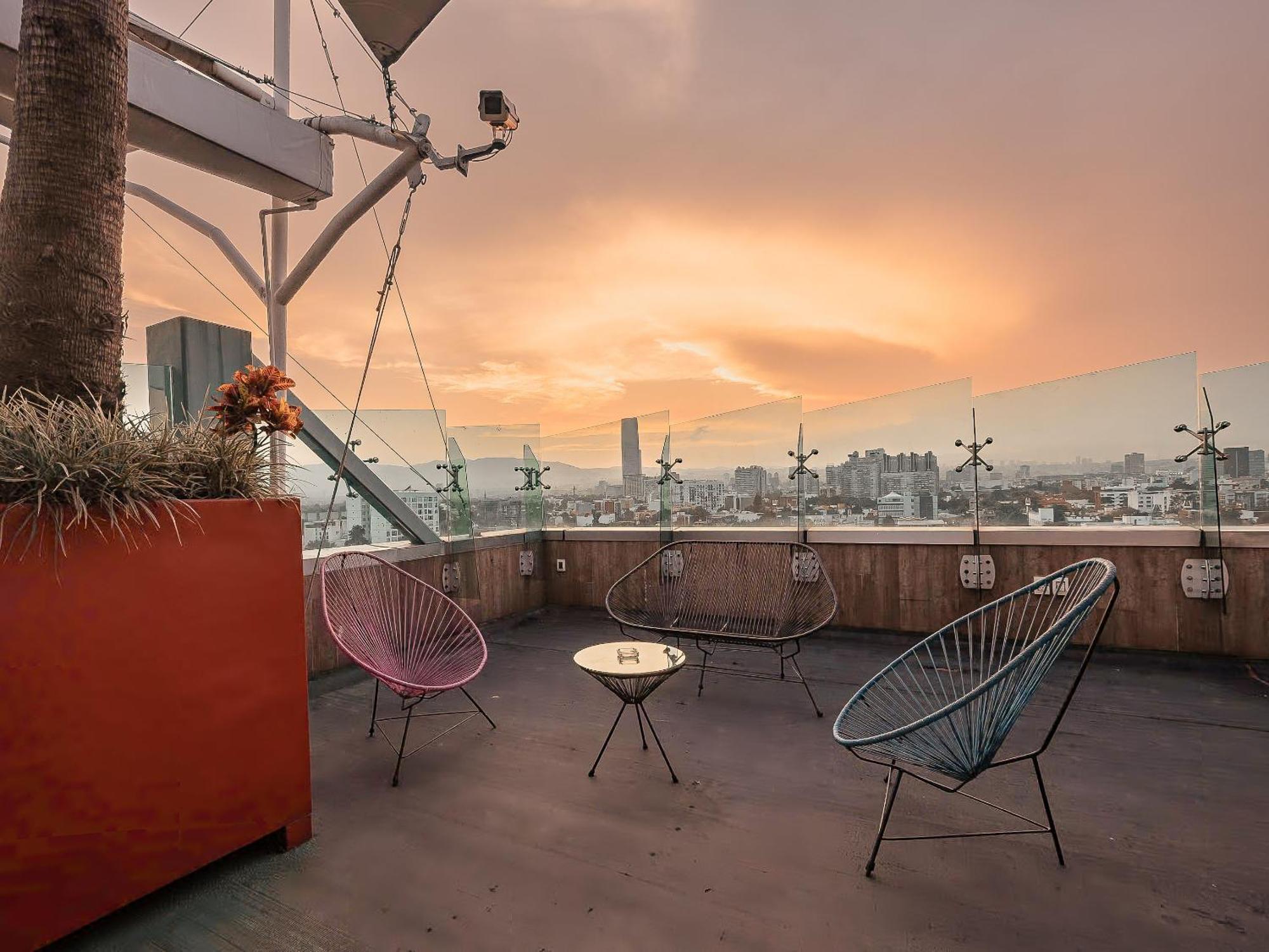 The Jungle Loft Tropical Comfort In A Centric Location With Kitchen Mexico City