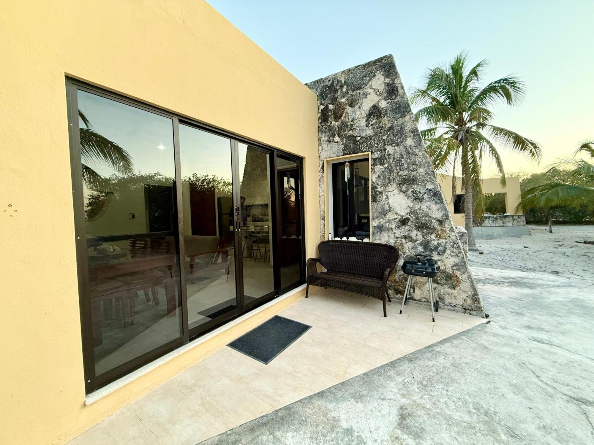 Private 2-bedroom Beachfront In - Your Secluded Escape Holiday park Celestun