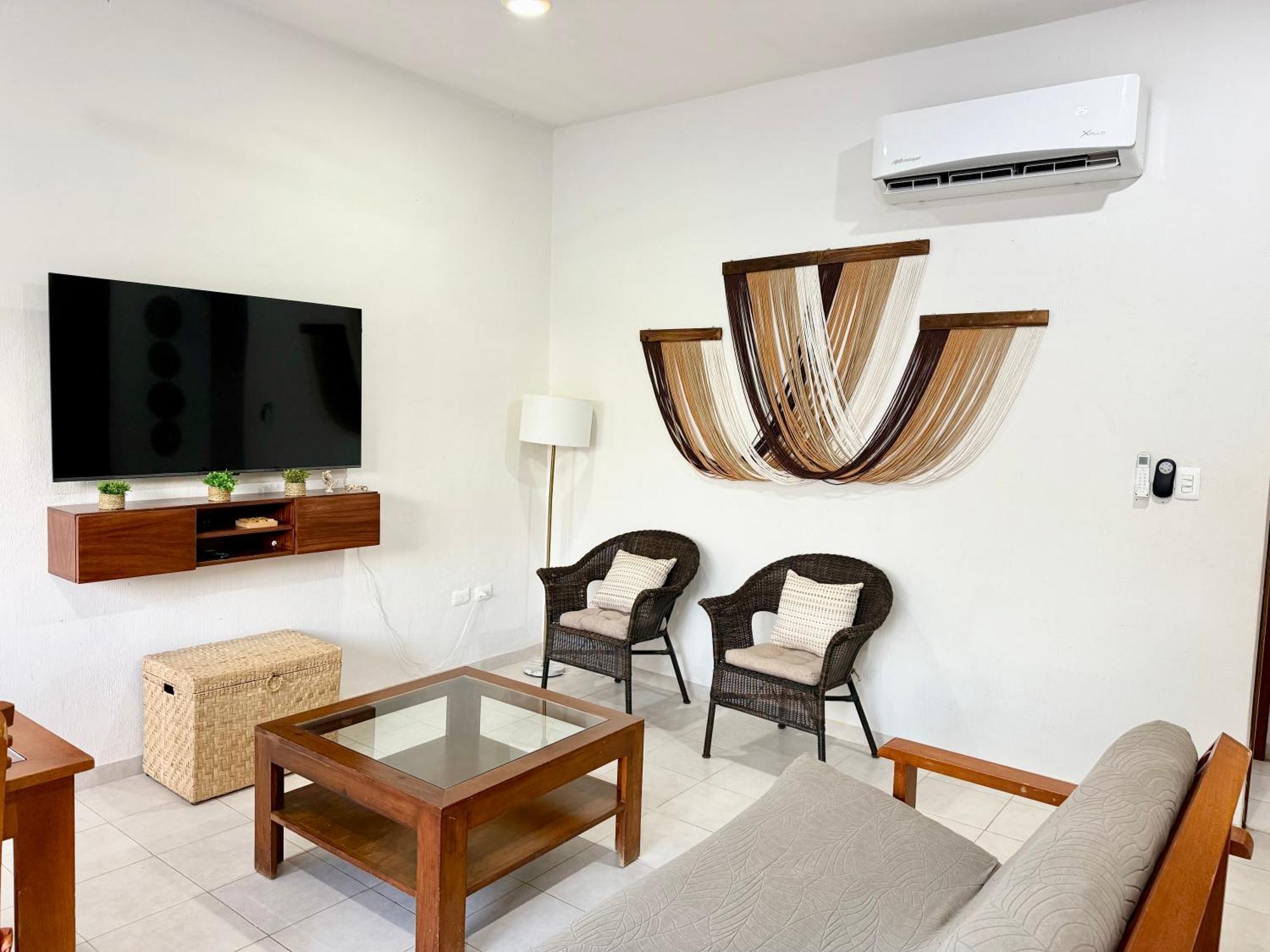 Private 2-bedroom Beachfront In - Your Secluded Escape Celestun