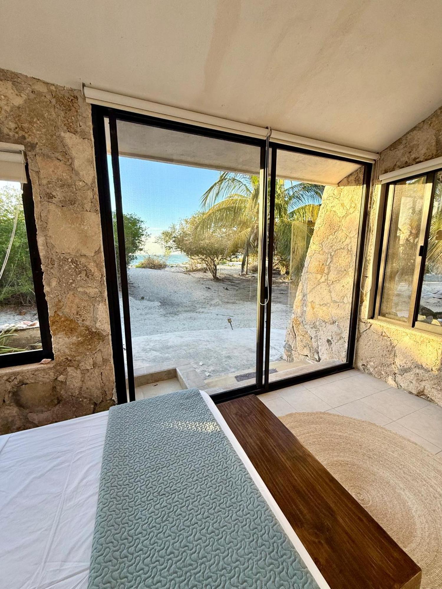 Private 2-bedroom Beachfront In - Your Secluded Escape