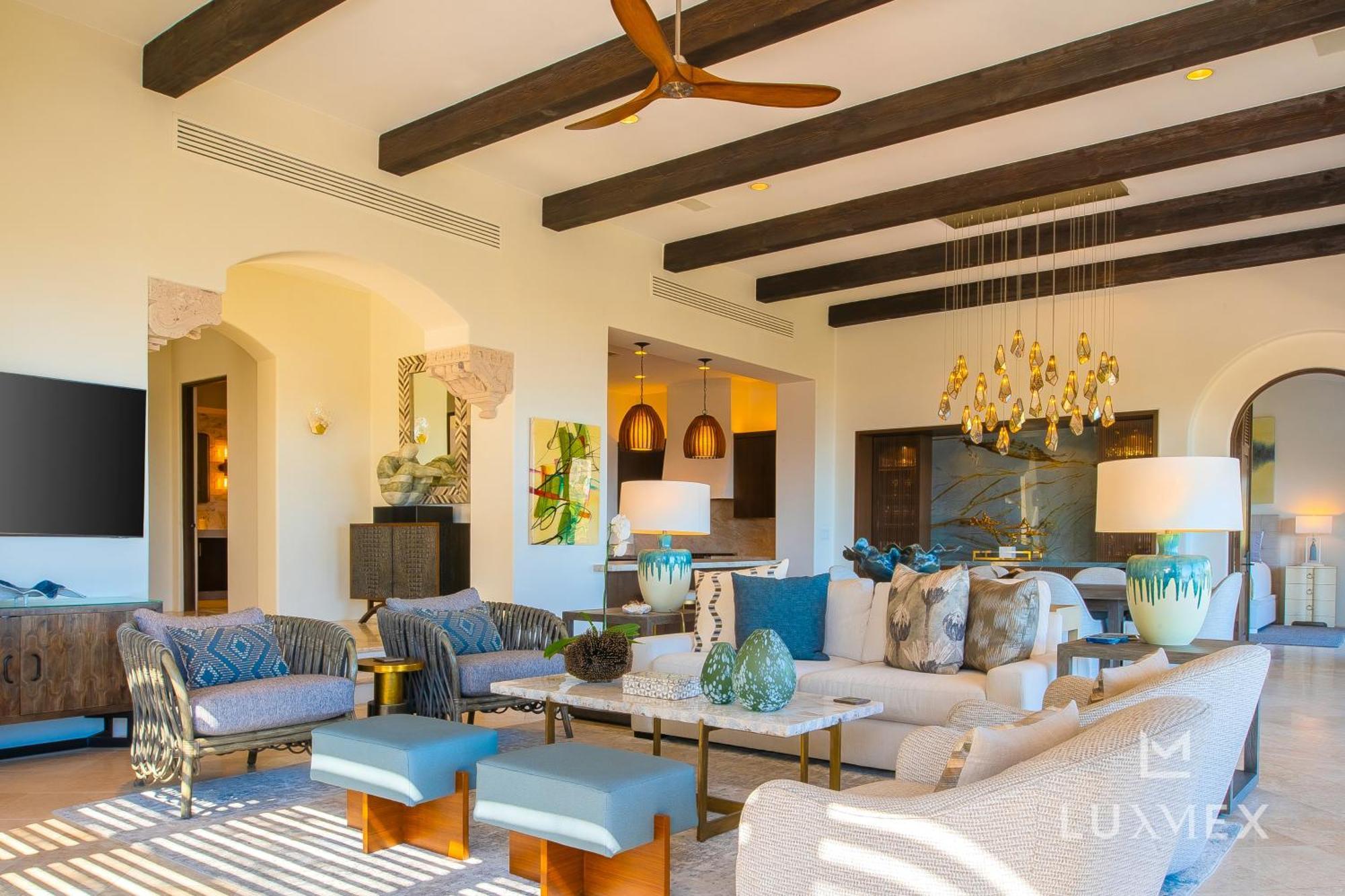 Villa Two Neighboring Fully Staffed In Del Mar, Swimmable Beach! *