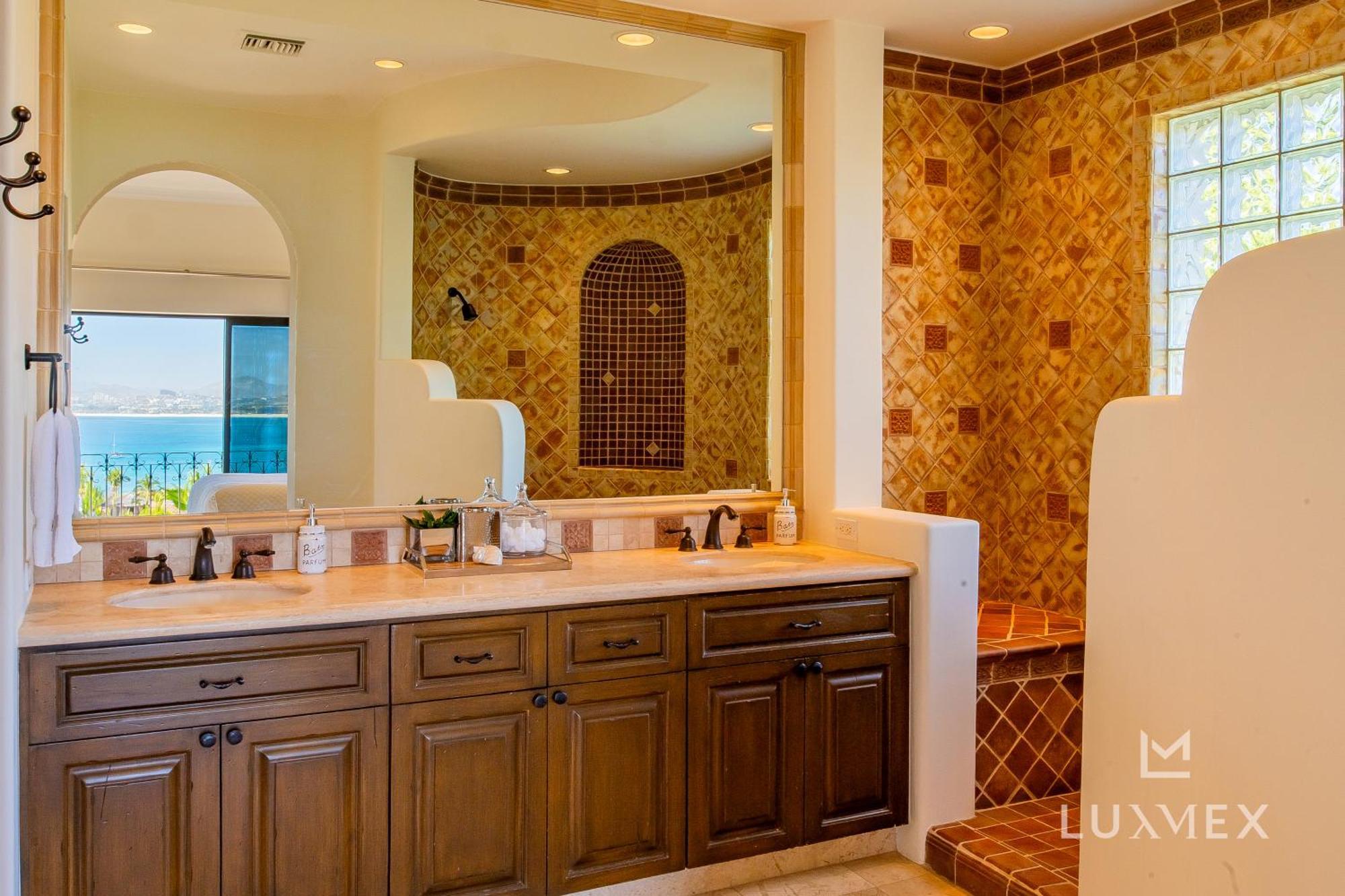 Villa Two Neighboring Fully Staffed In Del Mar, Swimmable Beach! San Jose del Cabo