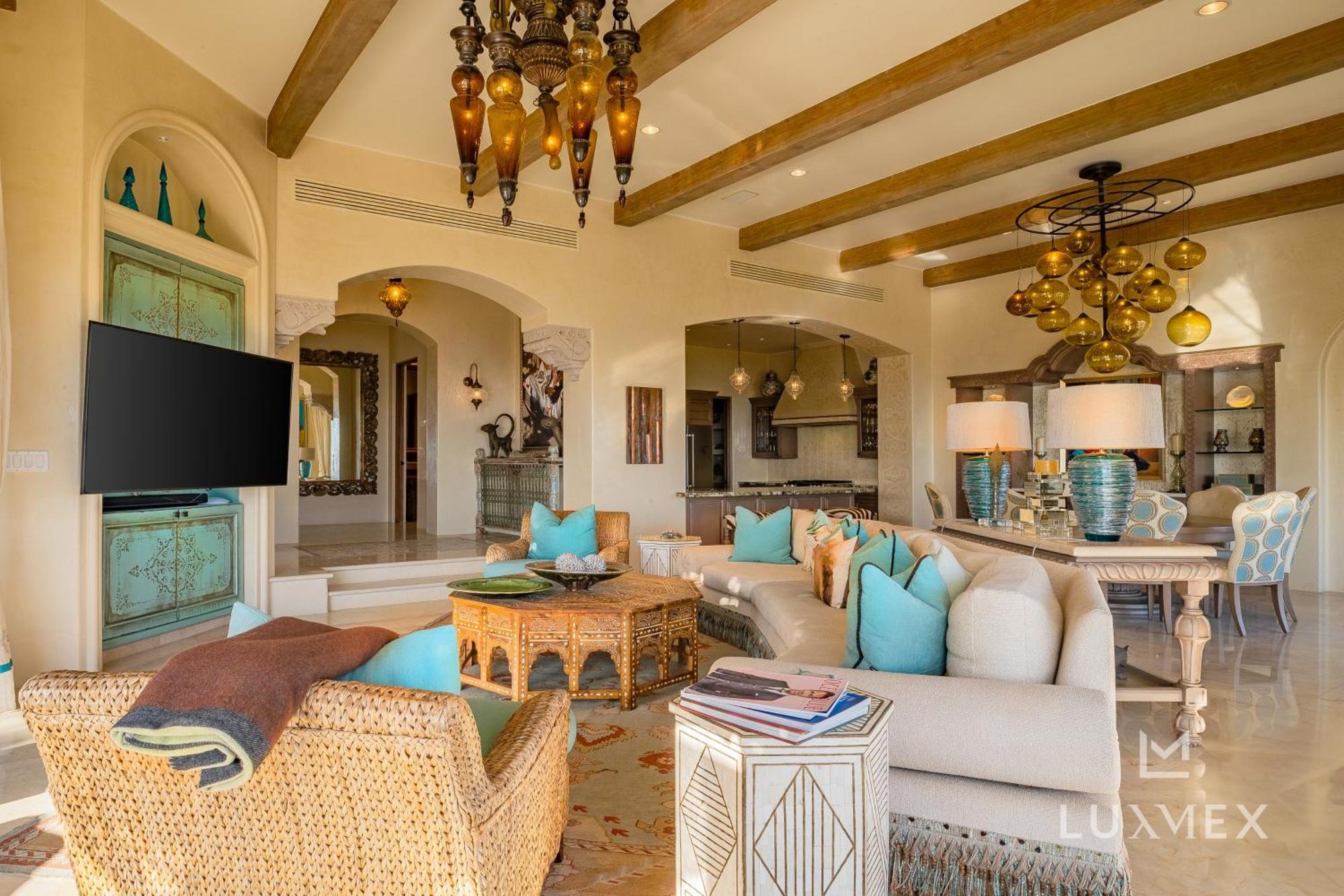 Two Neighboring Fully Staffed In Del Mar, Swimmable Beach! * San Jose del Cabo