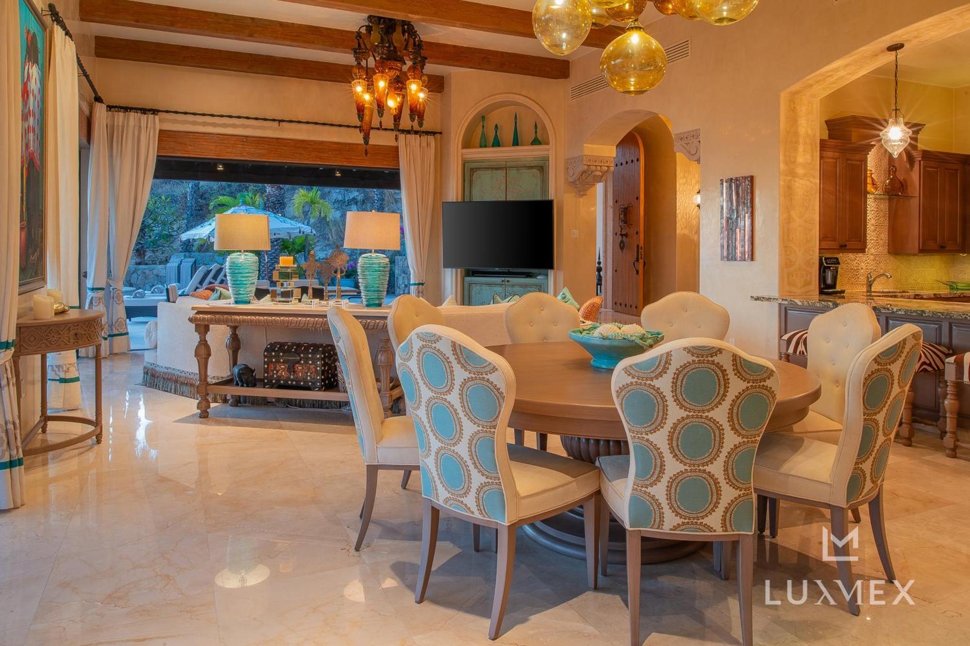 Villa Two Neighboring Fully Staffed In Del Mar, Swimmable Beach! *