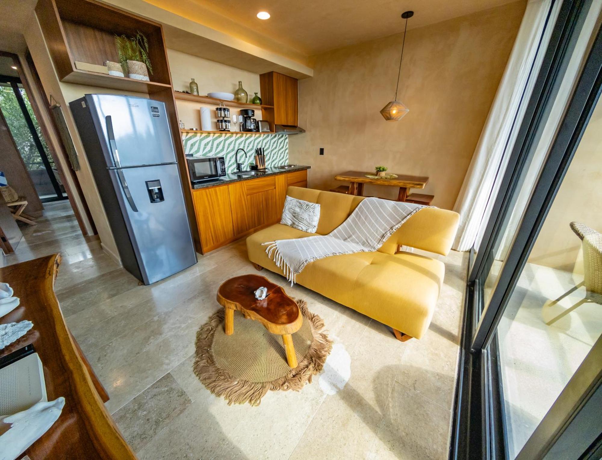 New Modern 1bdr - Access Tulum