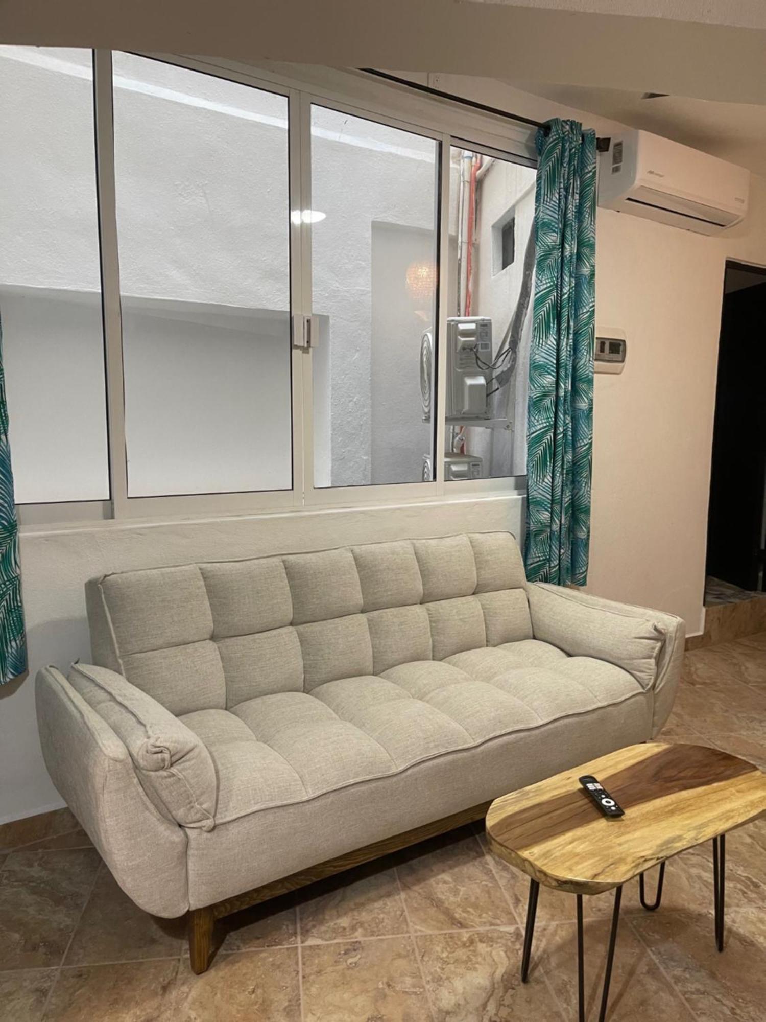 Spanish Moon Pv Apartment