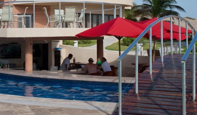Casa Amigos , Entire 3 Bedroom Ground Floor At Playa Grande Resort El Coco