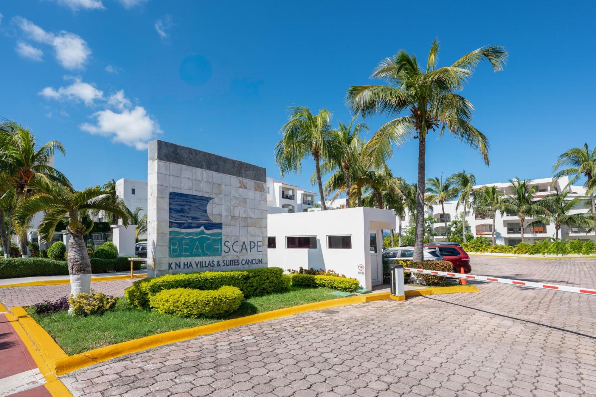 Beachscape Kin Ha & 4* Cancun