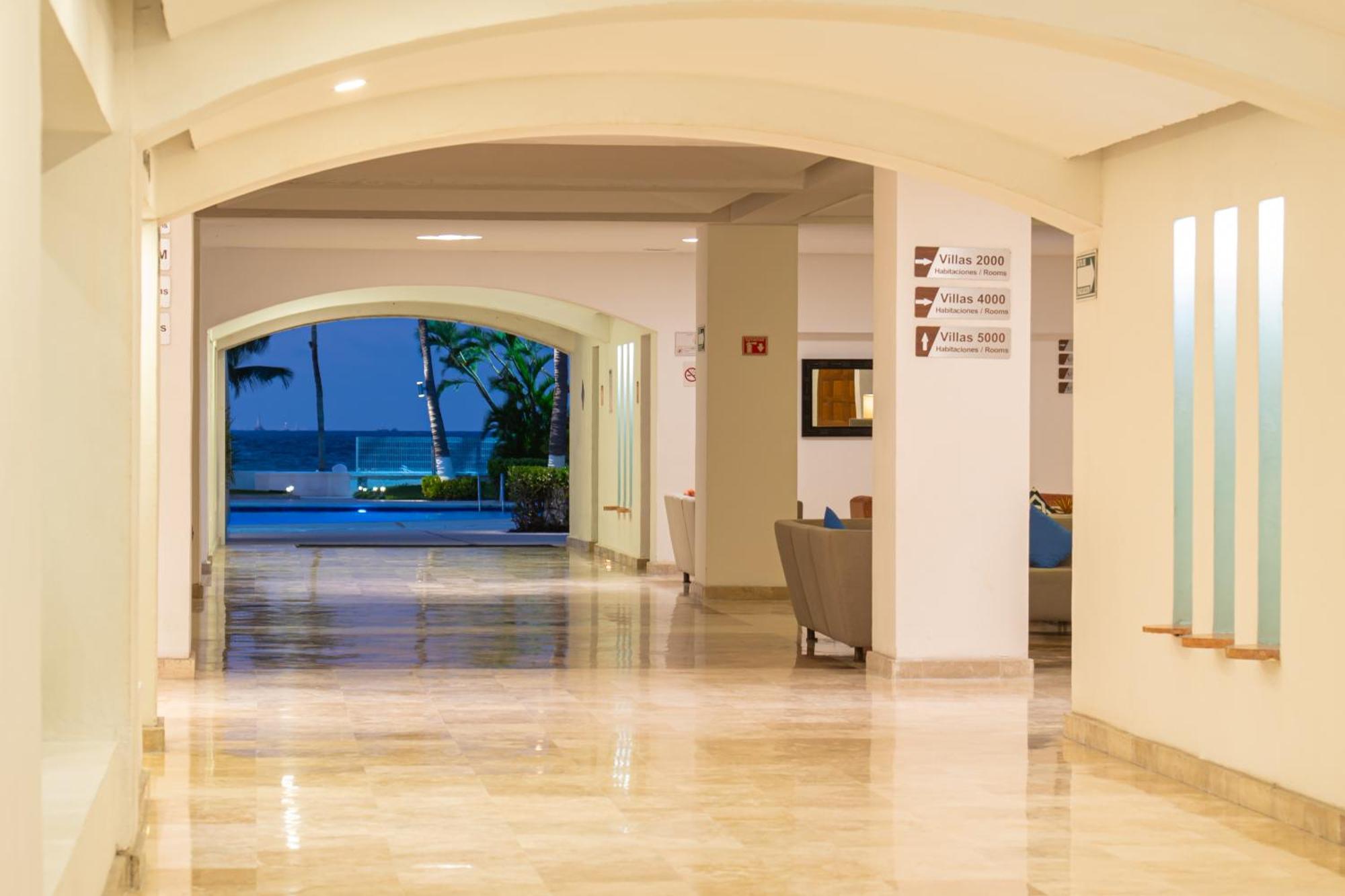 Beachscape Kin Ha & Hotel Cancun