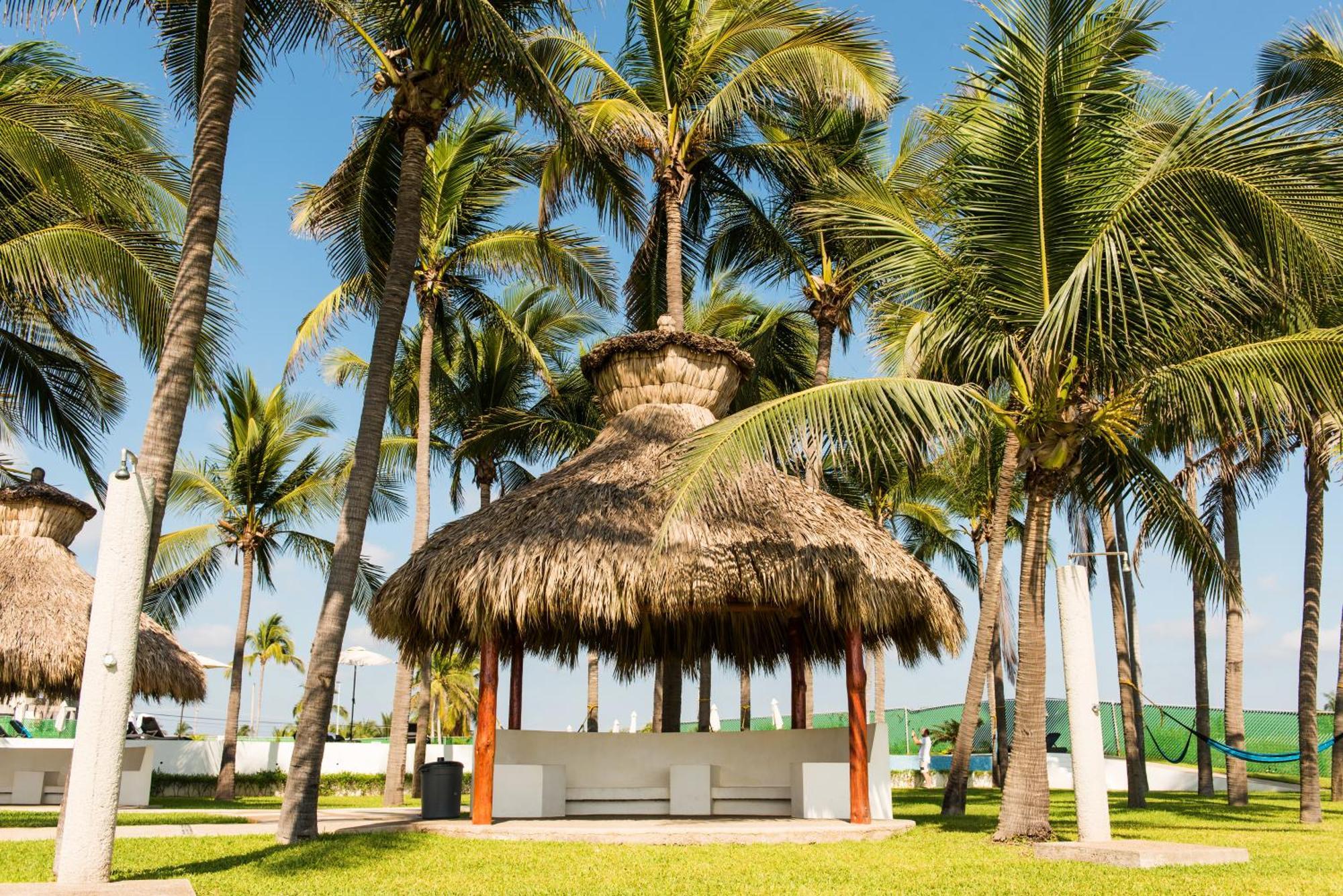 E13d2 - Alberca, Playa Cercana & Club De Playa Opcional Gallinero
