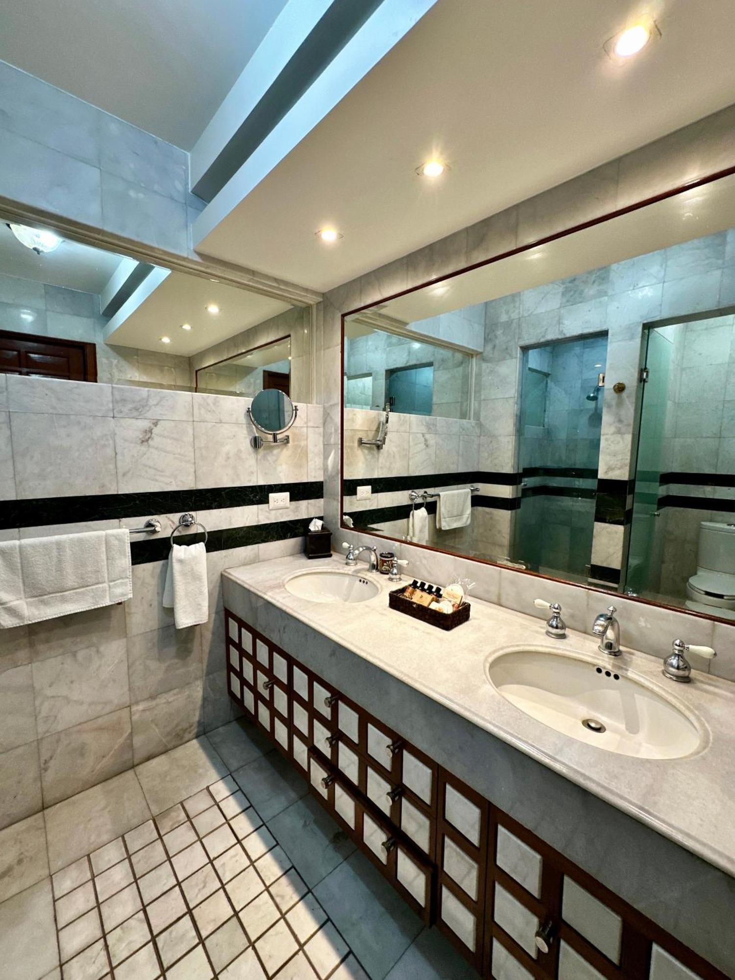 Hotel La Mansion Del Sol 4*
