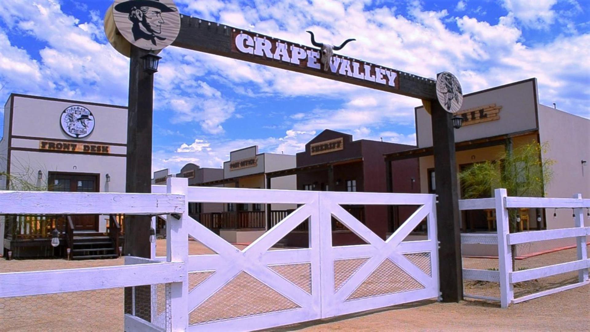 Campsite Grape Valley Old West Ensenada