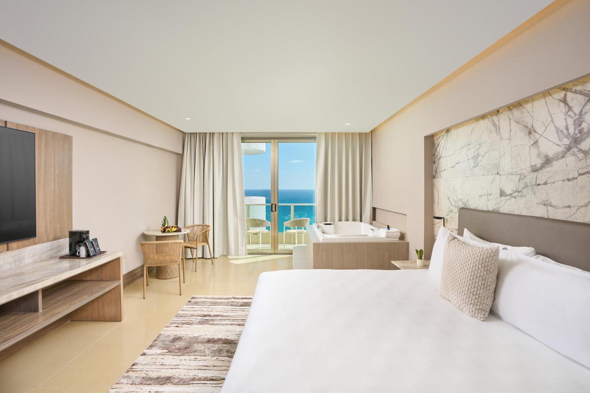 Seadust Family Cancun