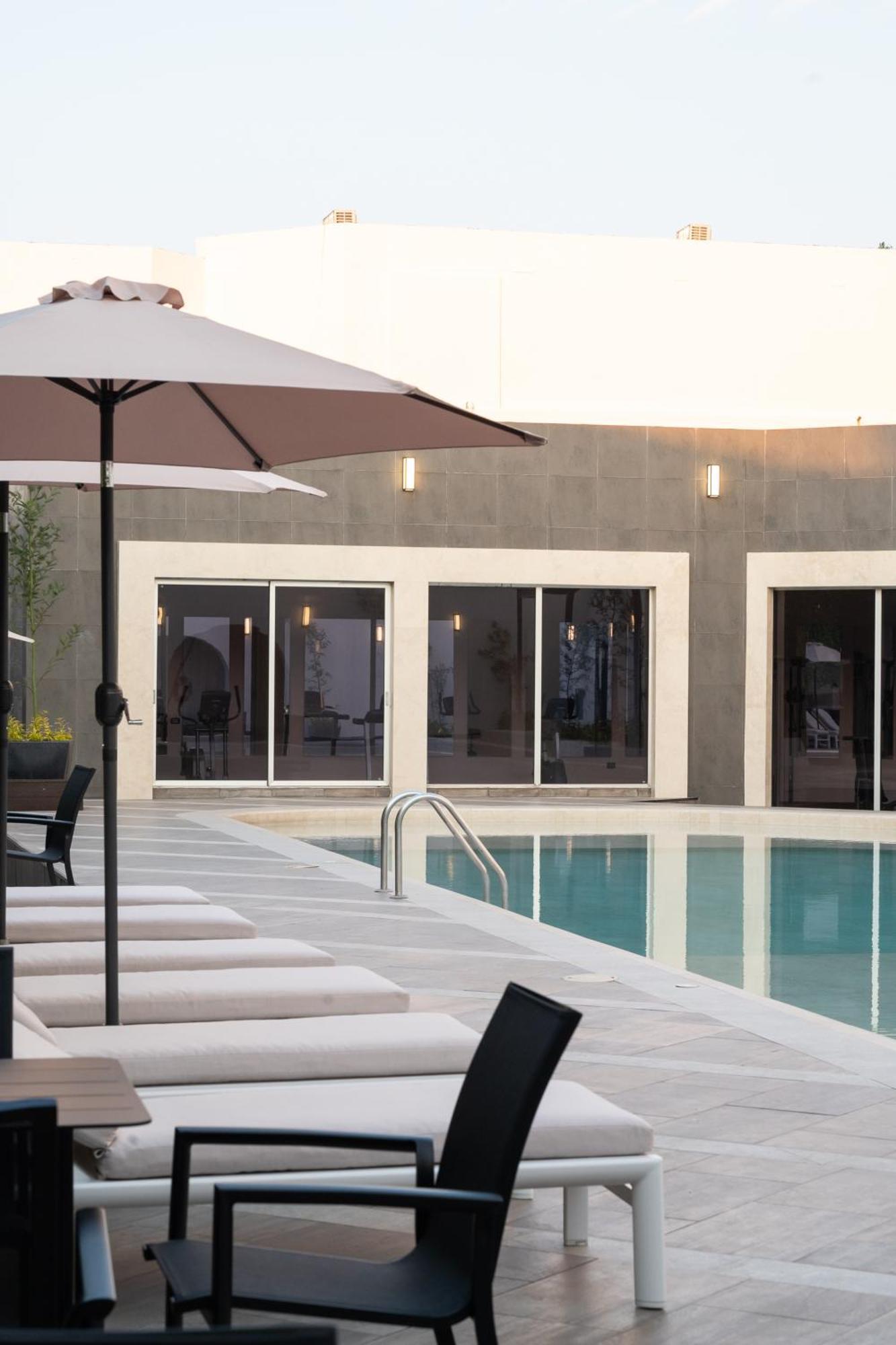 Courtyard By Marriott Animas Hotel 4*