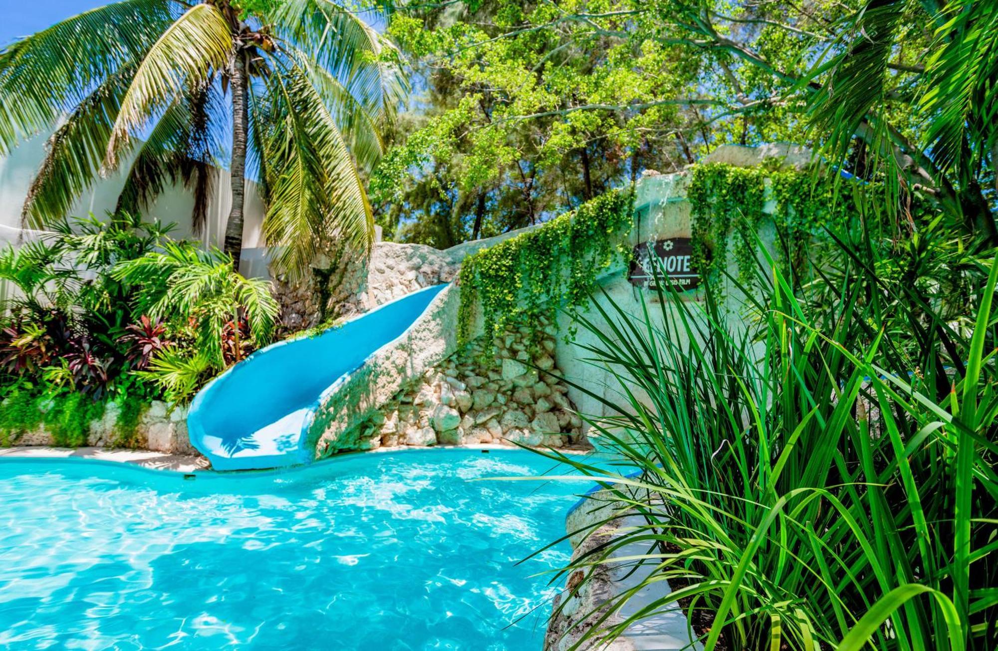 Oasis Palm Resort Cancun