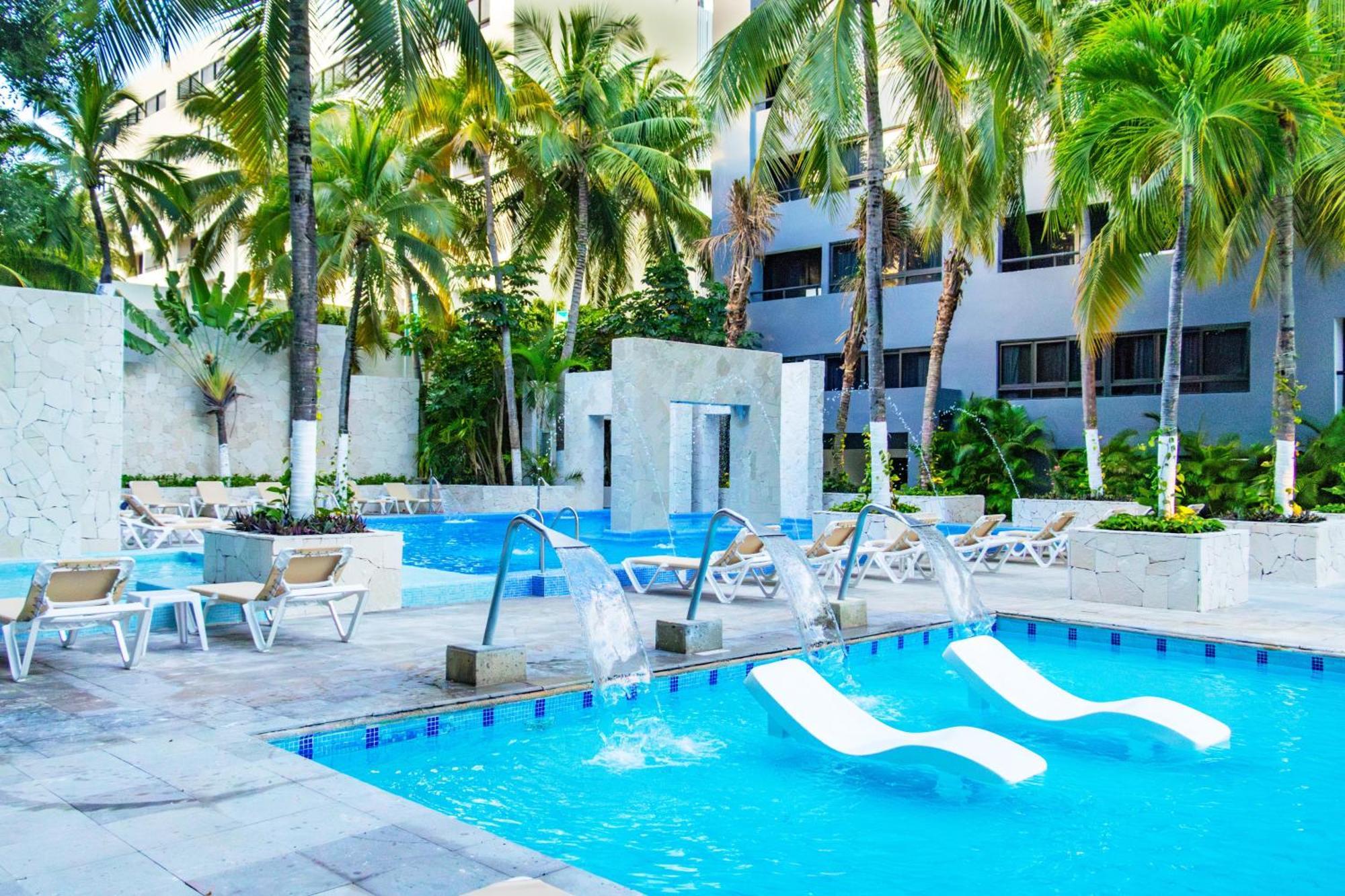 Smart The Urban Oasis Cancun