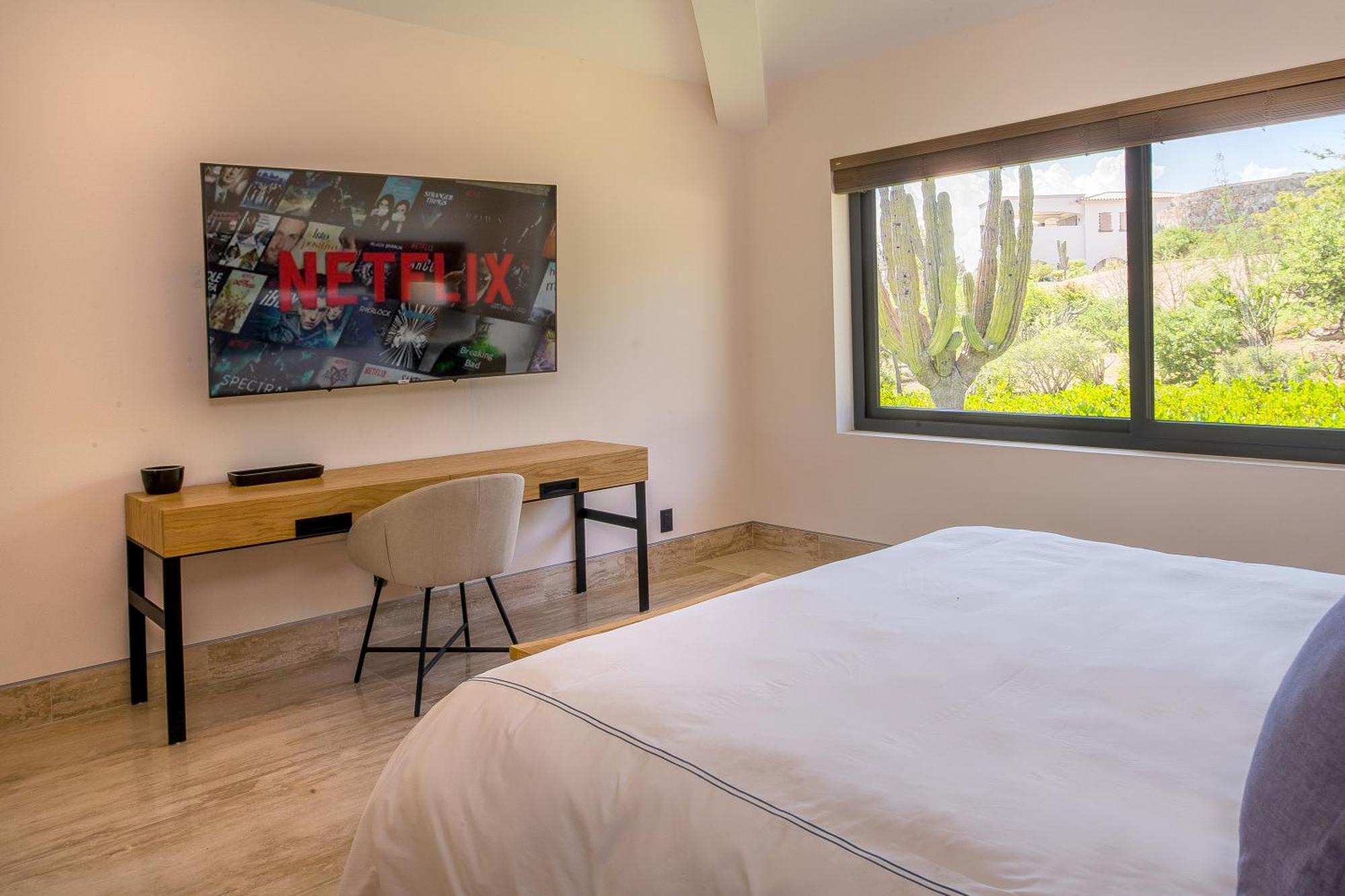 Stunning 11bd Fully Staffed, Indoor Tennis And Villa San Jose del Cabo