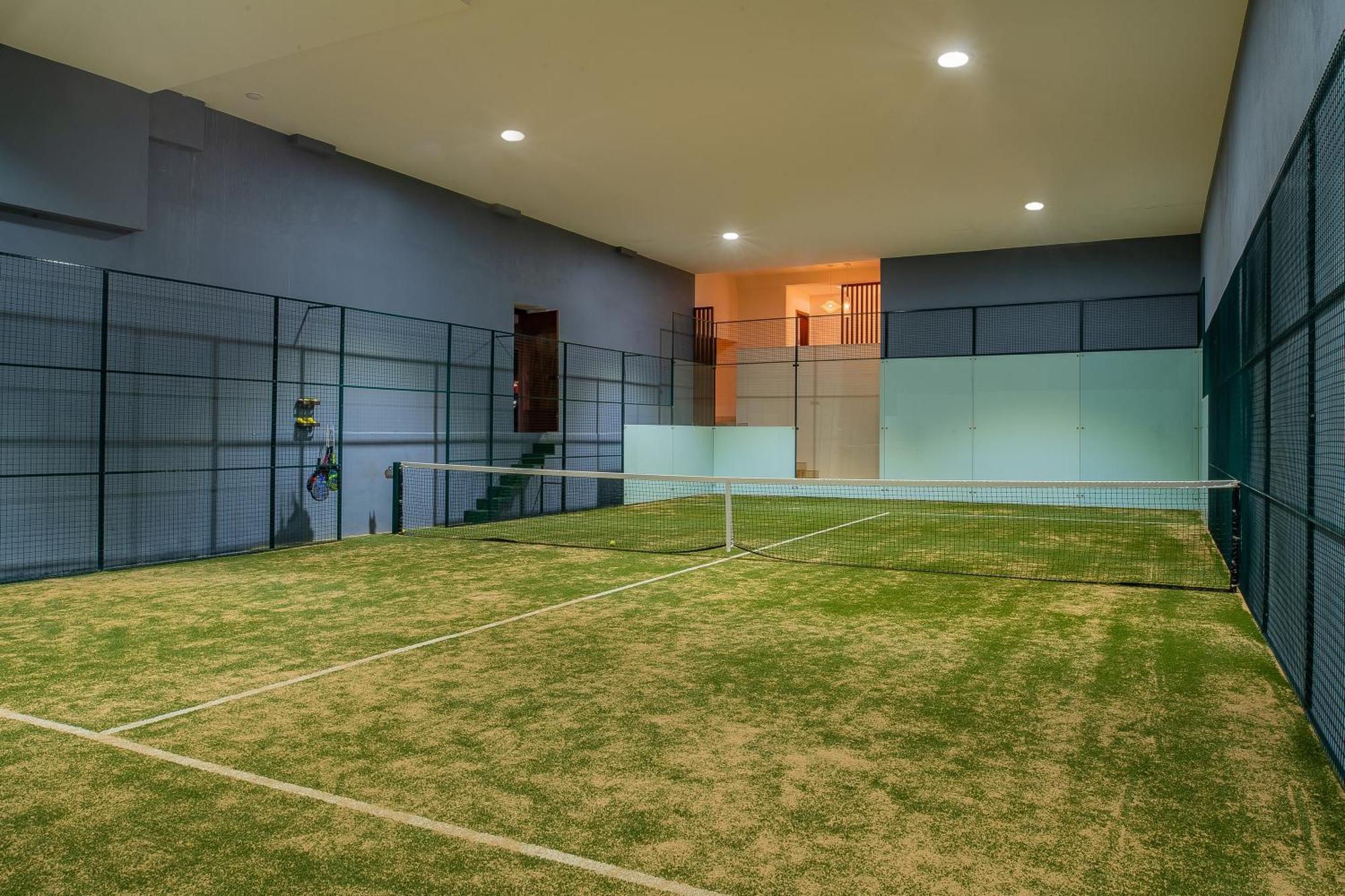 Stunning 11bd Fully Staffed, Indoor Tennis And Villa *