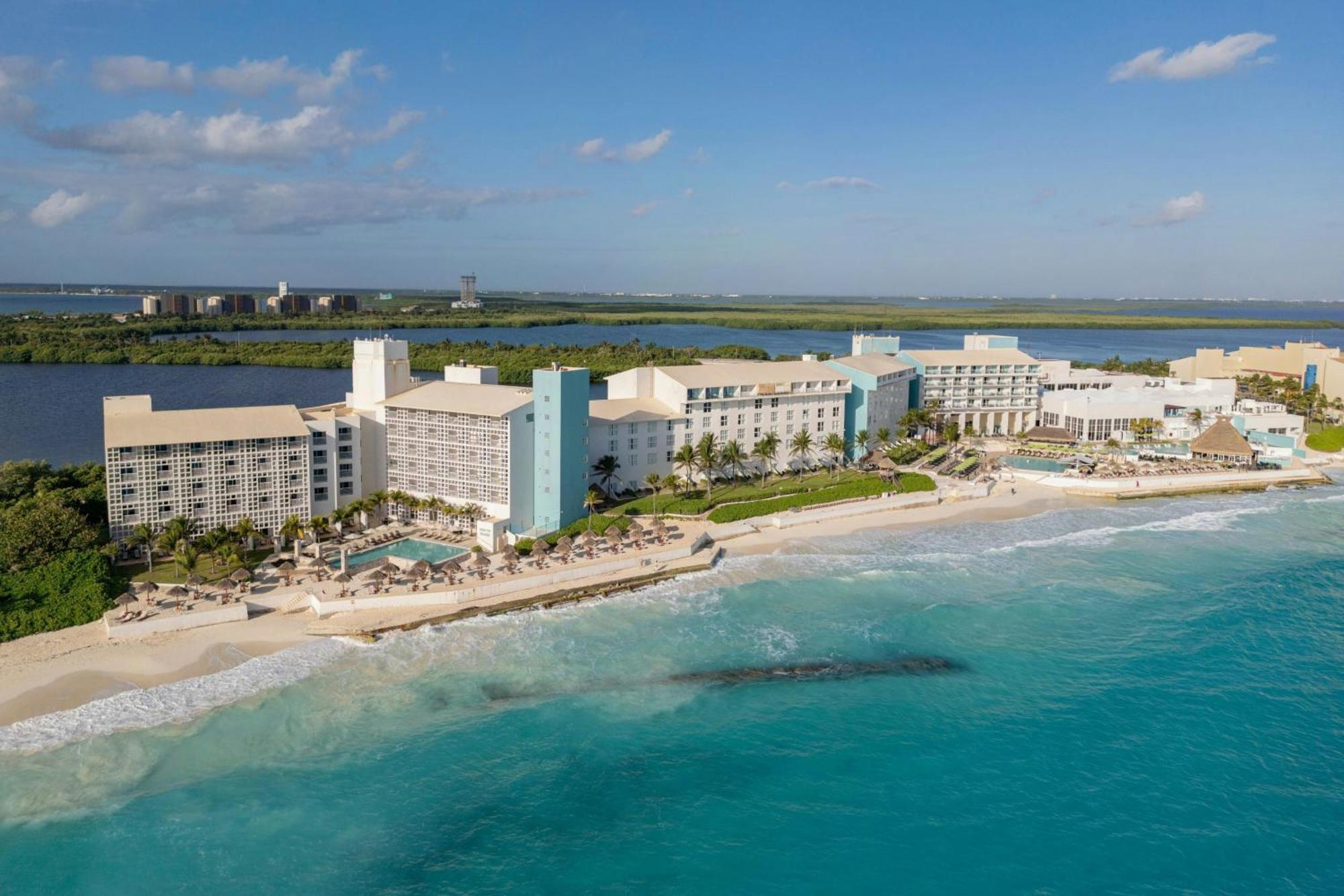 The Westin & 4* Cancun