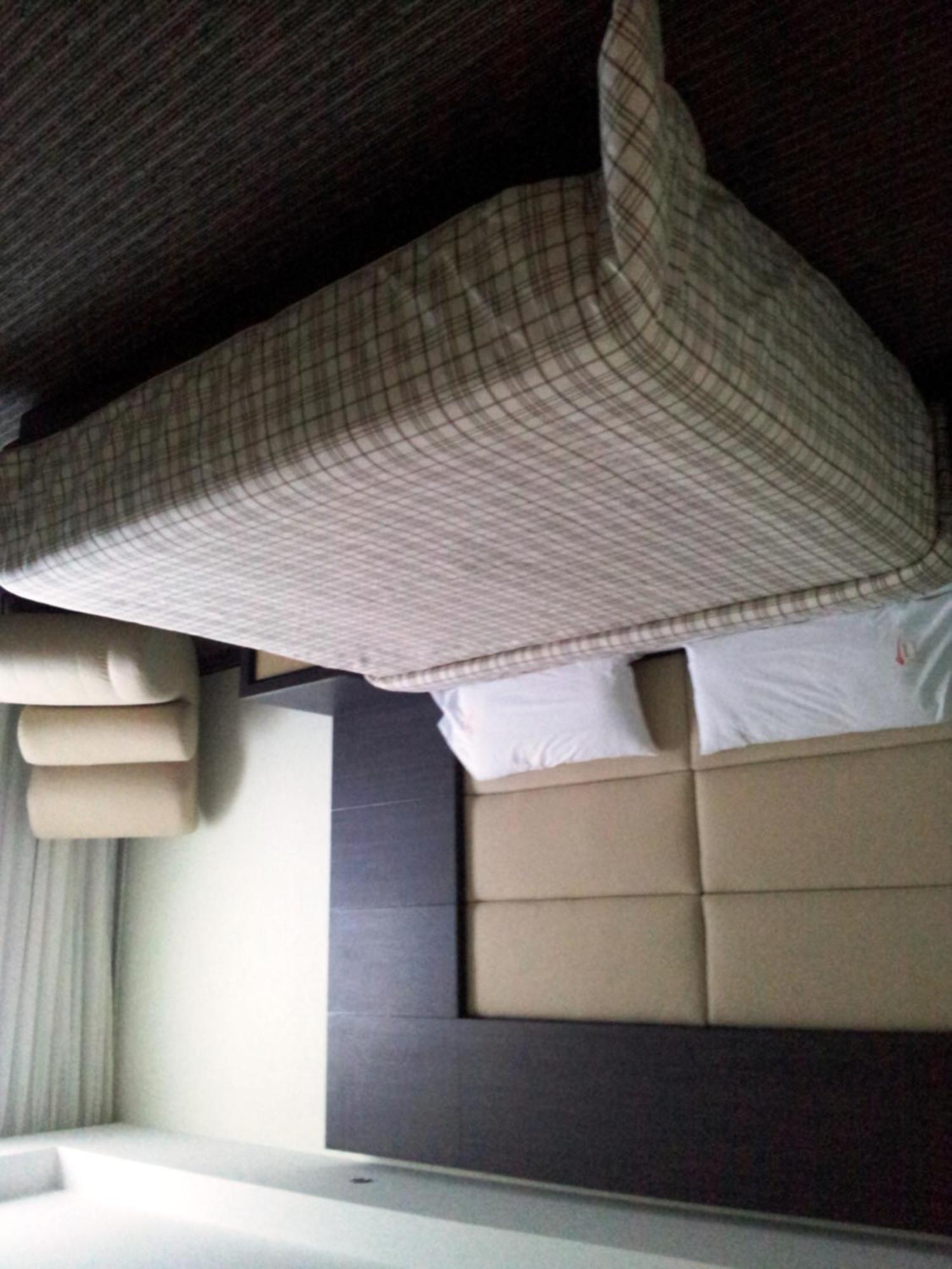 Astor 4*