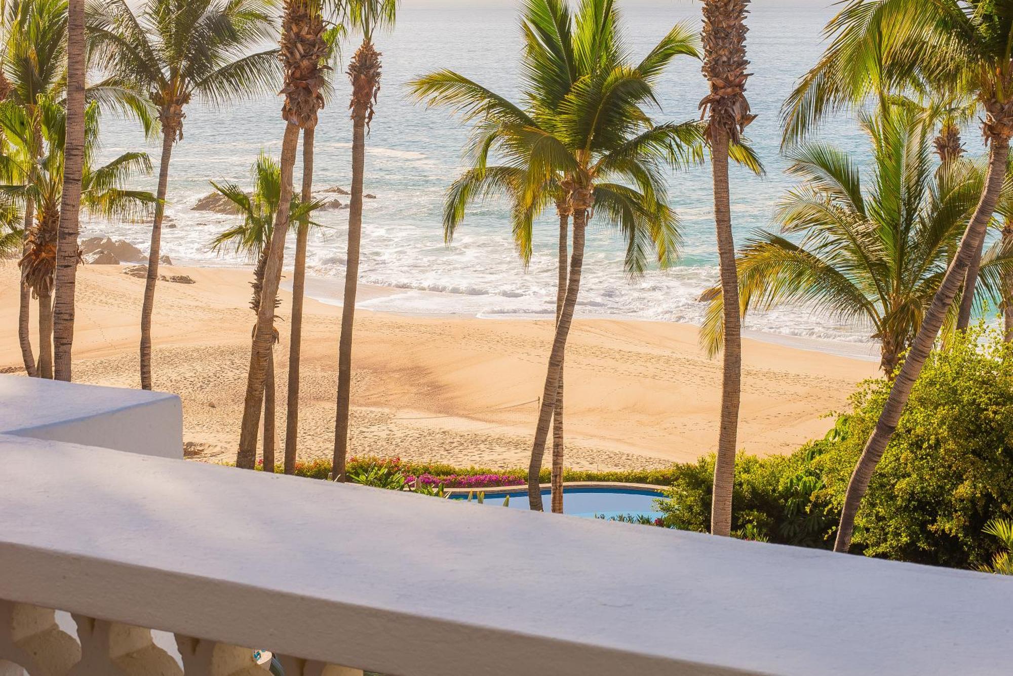 Beautiful 5 Bd Del Mar Staffed & Steps From The *