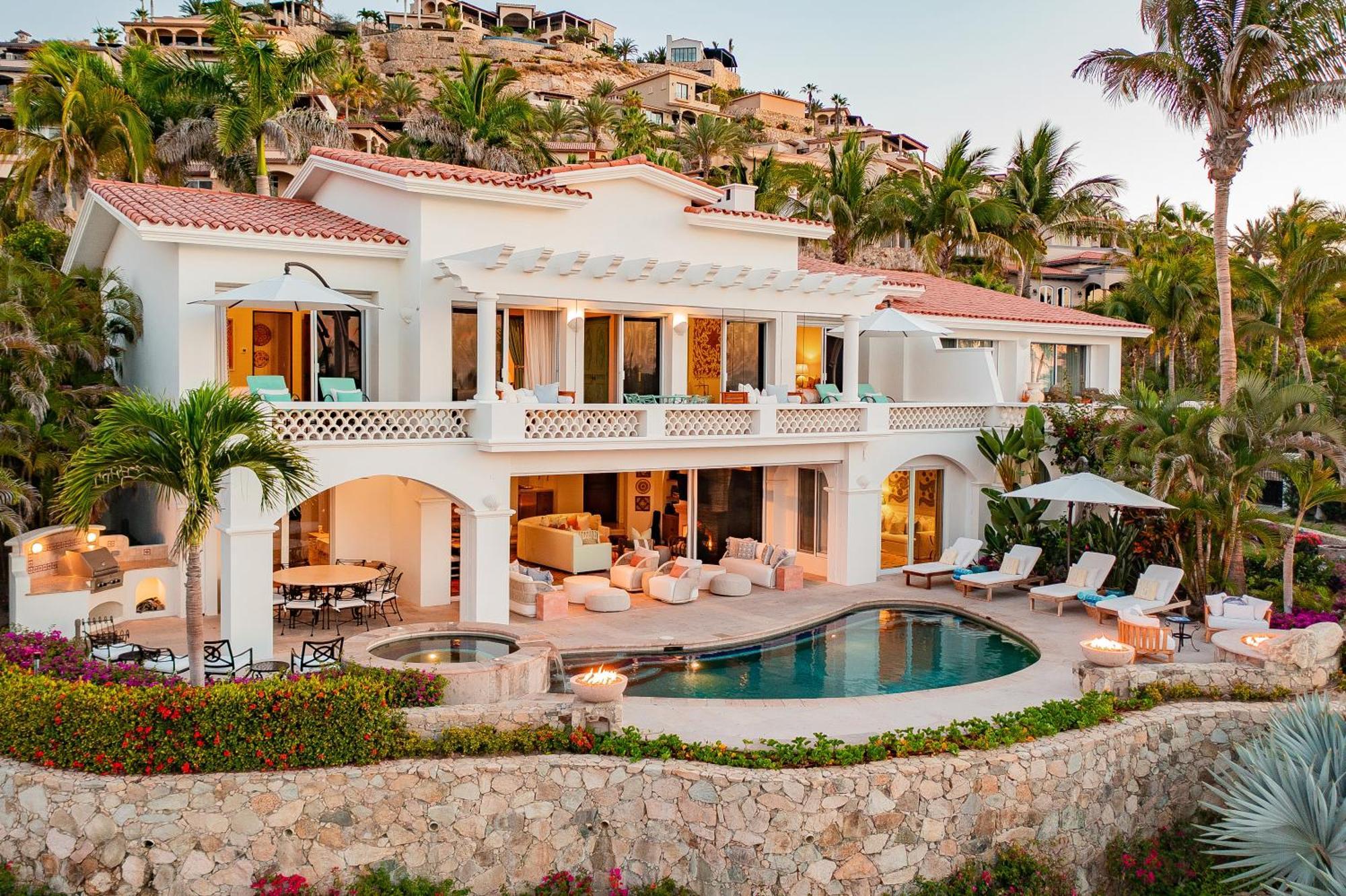 Beautiful 5 Bd Del Mar Staffed & Steps From The Villa