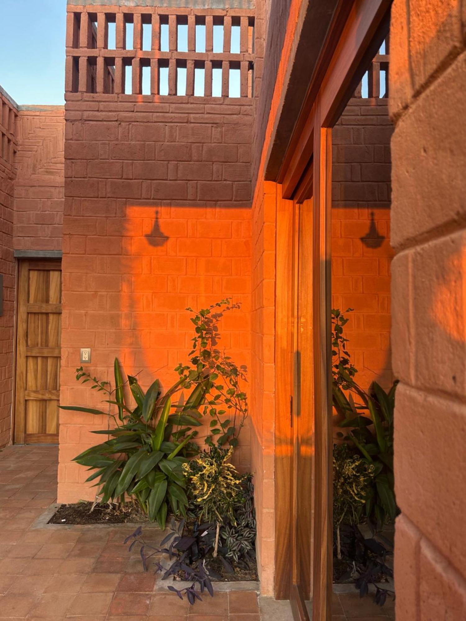 Villa Casa Coyote, 6 Bedrooms With Ocean View & Pool Puerto Angel