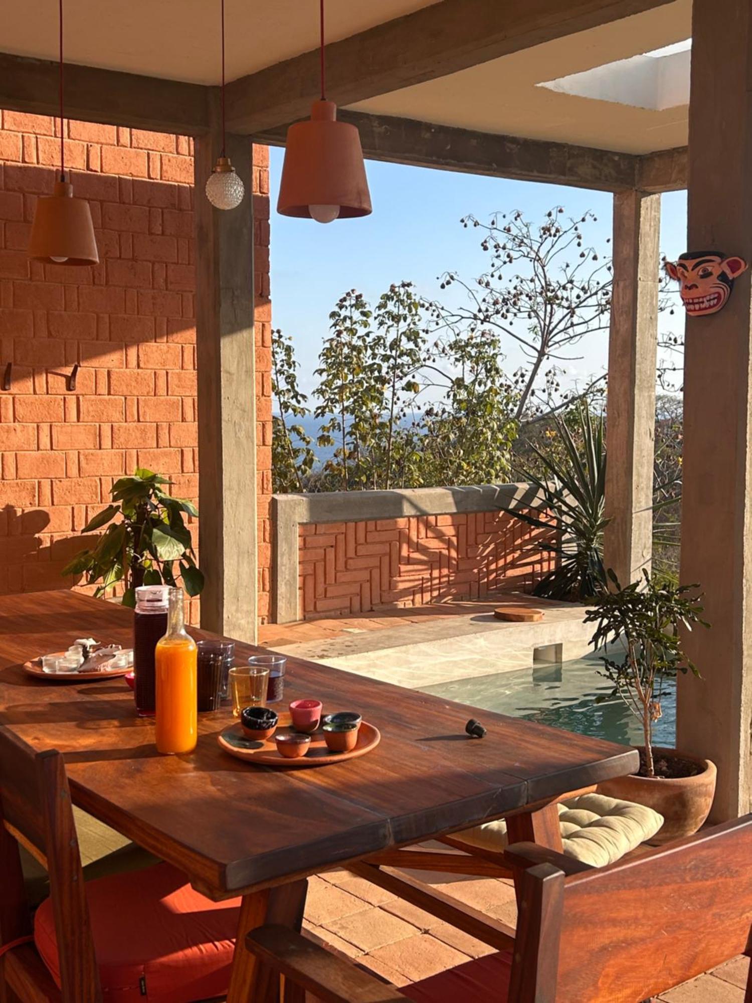 Casa Coyote, 6 Bedrooms With Ocean View & Pool *