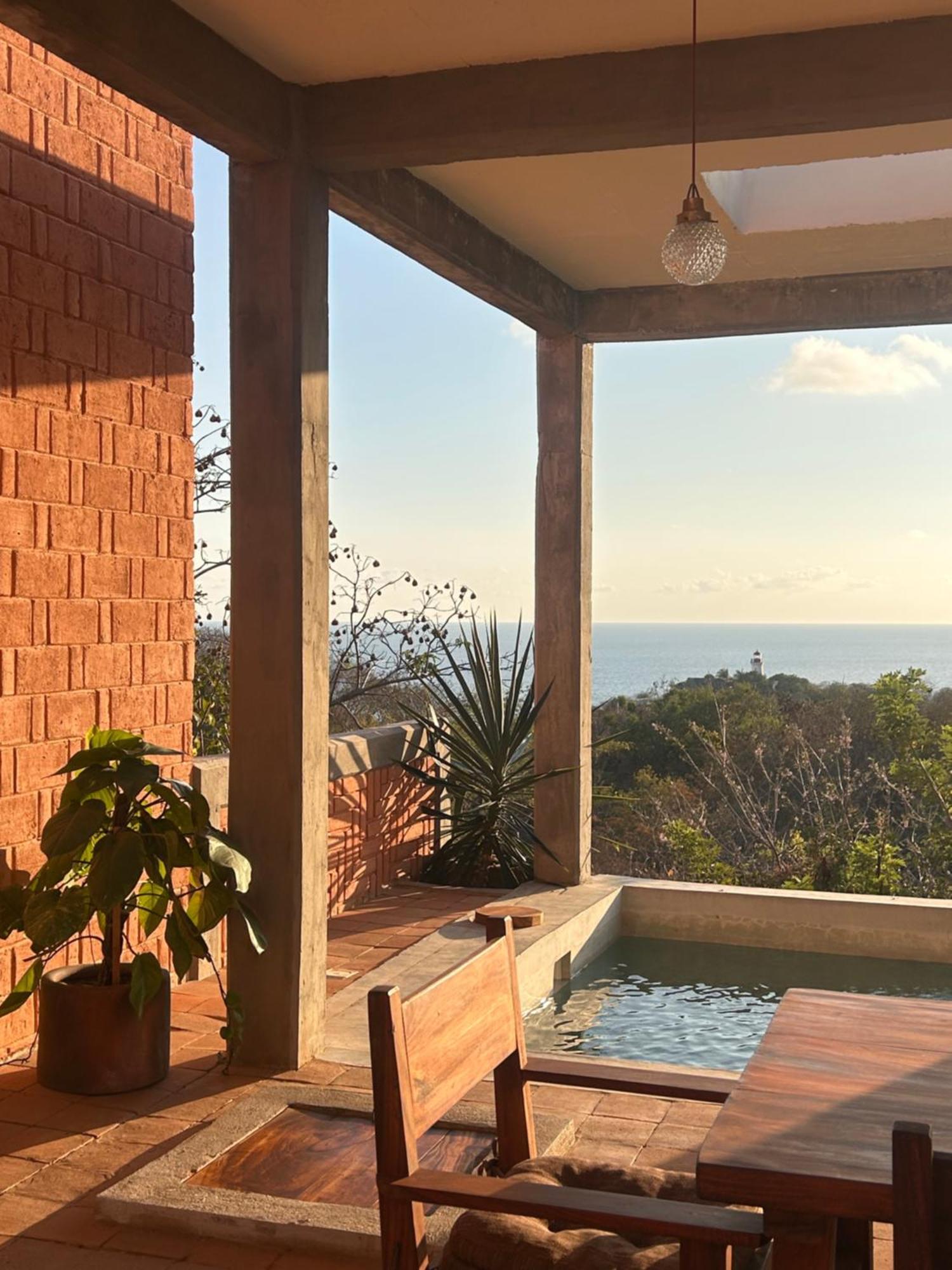 Casa Coyote, 6 Bedrooms With Ocean View & Pool * Puerto Angel